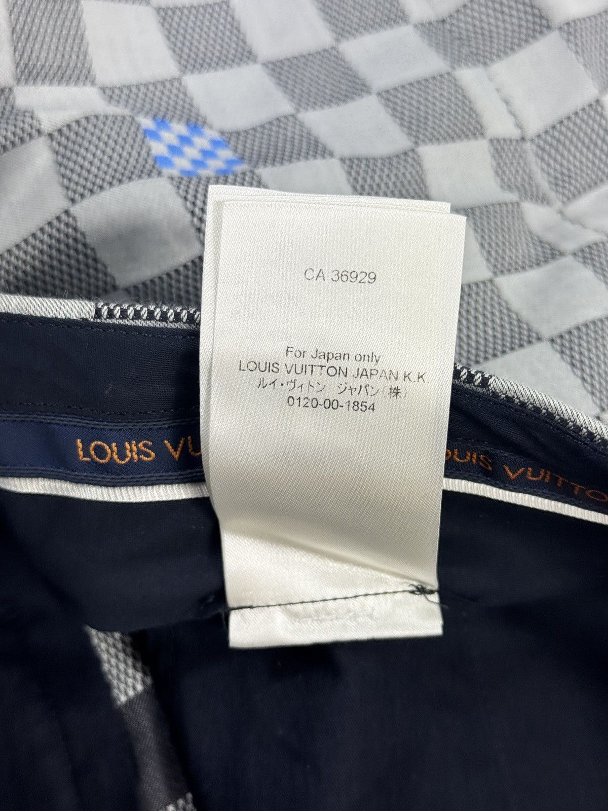 Louis Vuitton 37th AMERICA’S CUP SHORTS Size US 34 / EU 50 - 11 Thumbnail