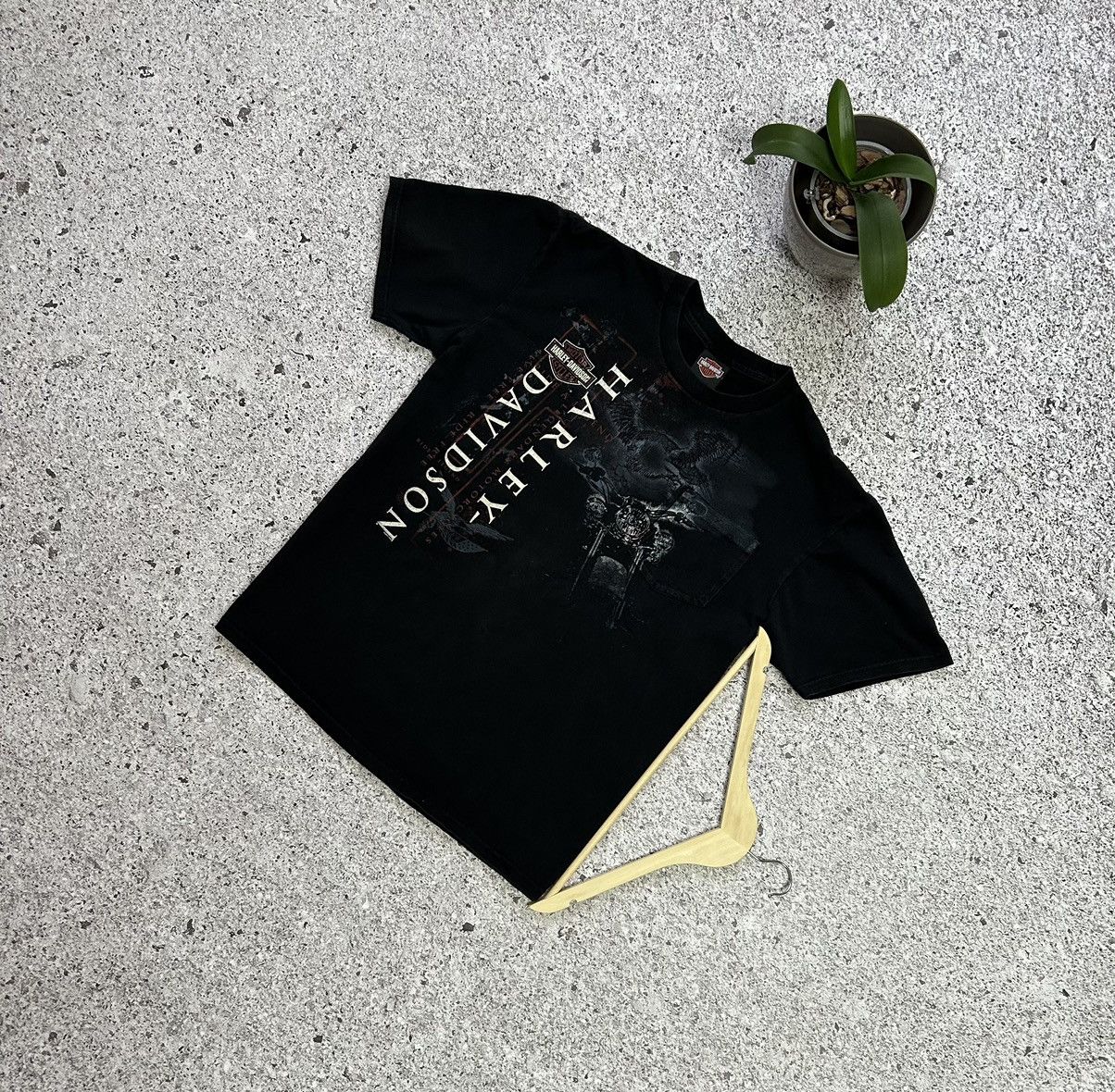 Band Tees × Harley Davidson × Vintage Vintage 2011 Harley Davidson Power Shop Weil Germany T-Shirt Size US XL / EU 56 / 4 - 1 Thumbnail