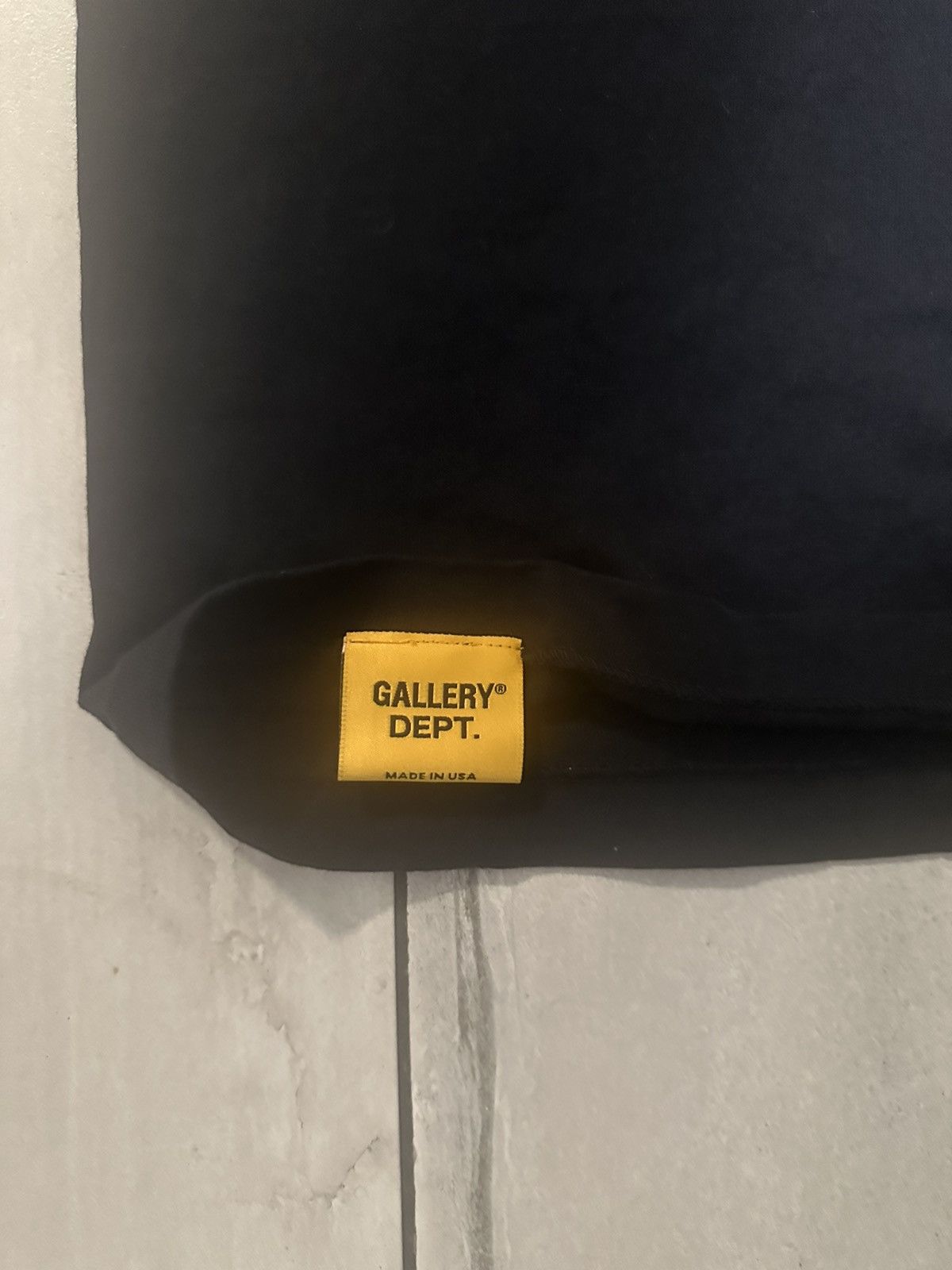 Gallery Dept. Gallery Dept “STOP BEING RACIST” Size US M / EU 48-50 / 2 - 8 Thumbnail