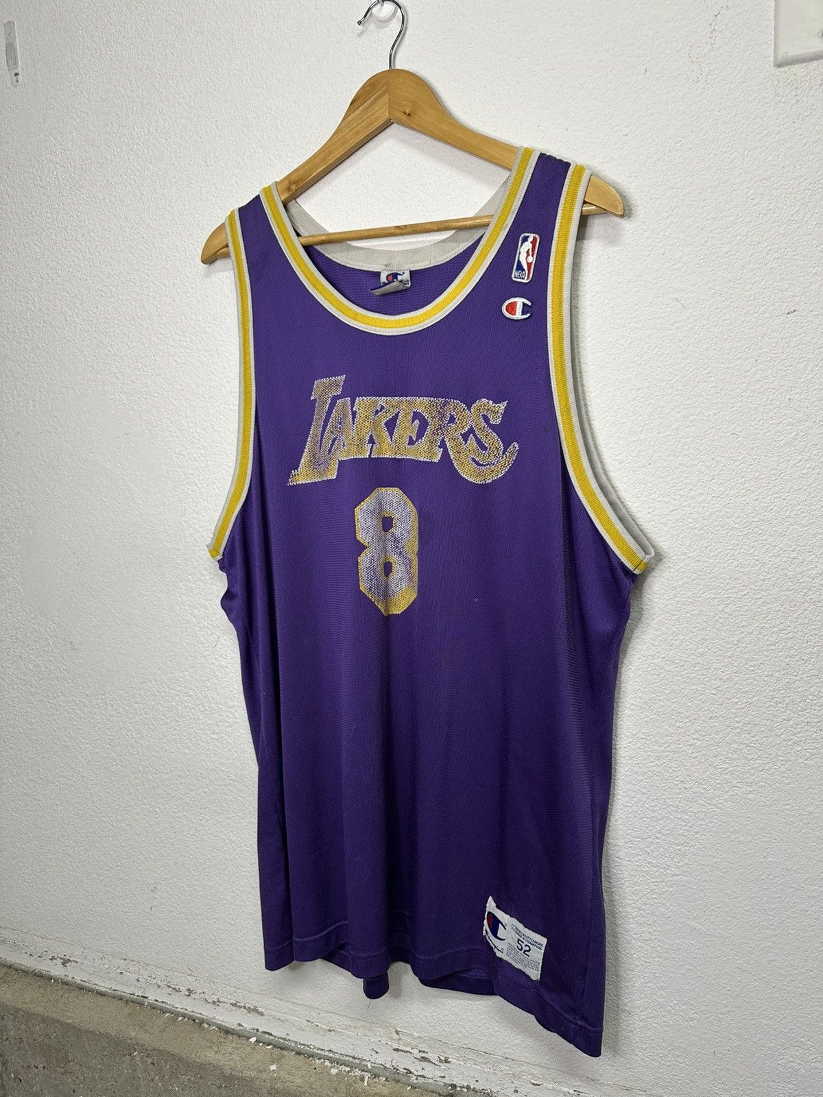Champion 80’s 90’s Kobe Bryant Jersey Number 8 Size US XXL / EU 58 / 5 - 1 Thumbnail