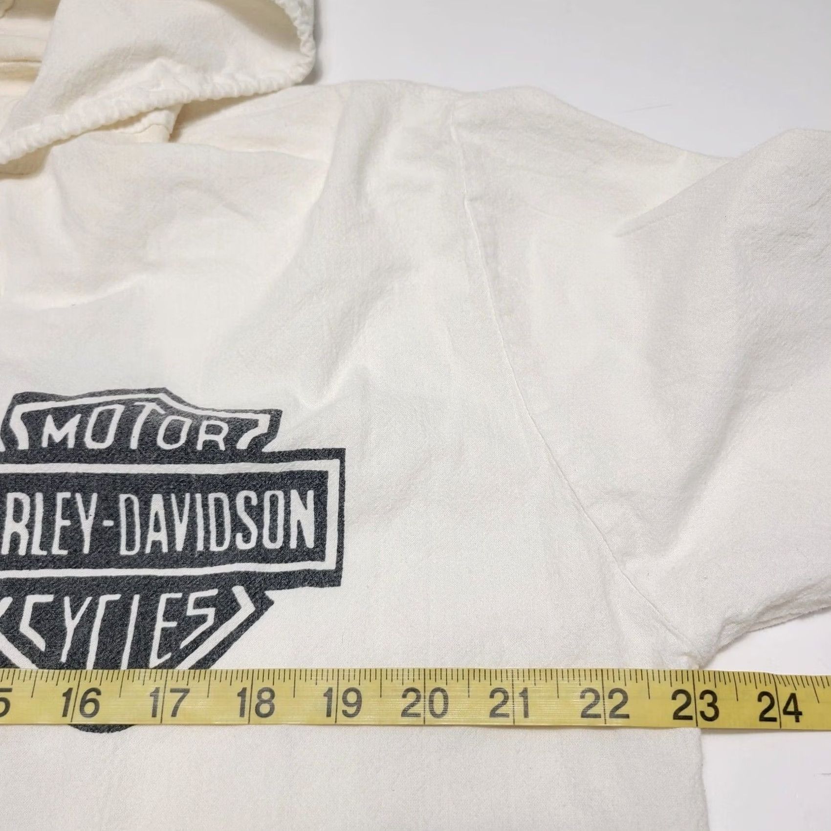 Harley Davidson VINTAGE Harley-Davidson Mexico Zip-Up Hooded Jacket White Lightweight Medium Men Zip Full Zip Hooded Windbreaker 90s Retro Logo Casual Size US M / EU 48-50 / 2 - 6 Thumbnail