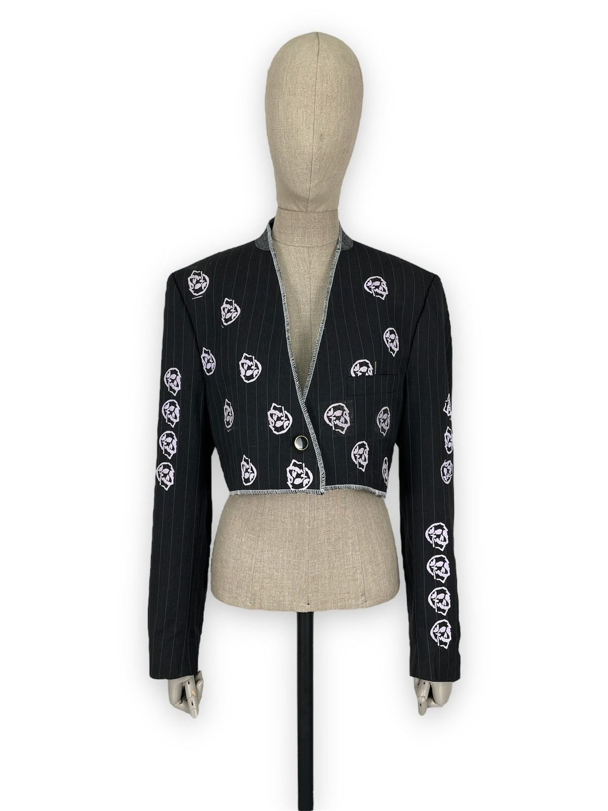 Yves Saint Laurent VTG SAINT LAURENT Wool YSL Logo Skulls Blazer Cropped Jacket Size 52L - 2 Thumbnail