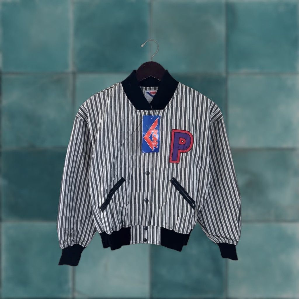 PONY VINTAGE PONY Varsity Jacket Womens XS Deadstock NWT 90s Made in USA Jacket Women XS White 90s Punk Baseball Size XS / US 0-2 / IT 36-38 - 1 Thumbnail