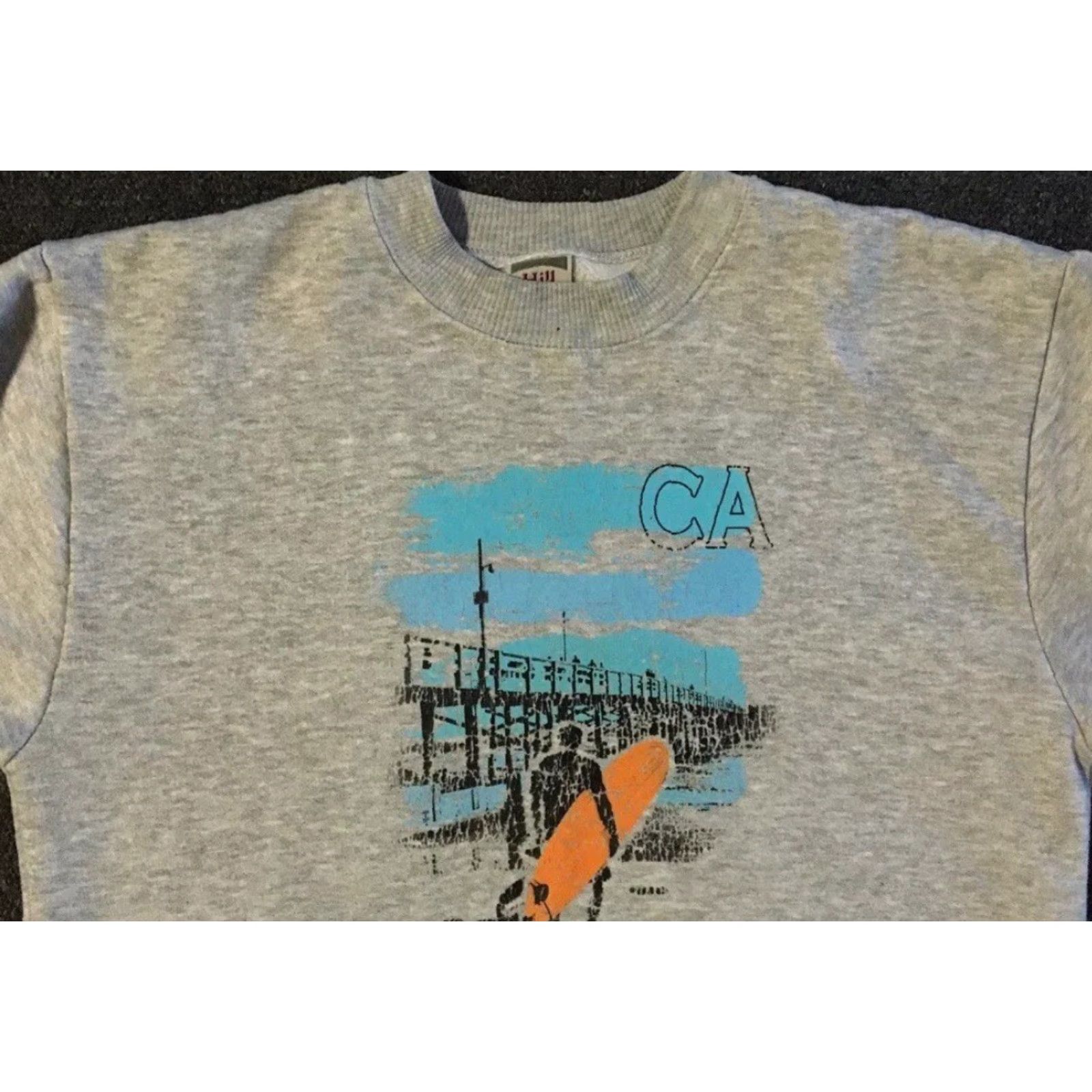Vintage Vtg 90s Huntington Beach California Faded Surf Sweatshirt S Gray Hoodie Men Small Grunge Surf USA 80s Skater Ocean Pacific Logo USA Size US S / EU 44-46 / 1 - 6 Thumbnail