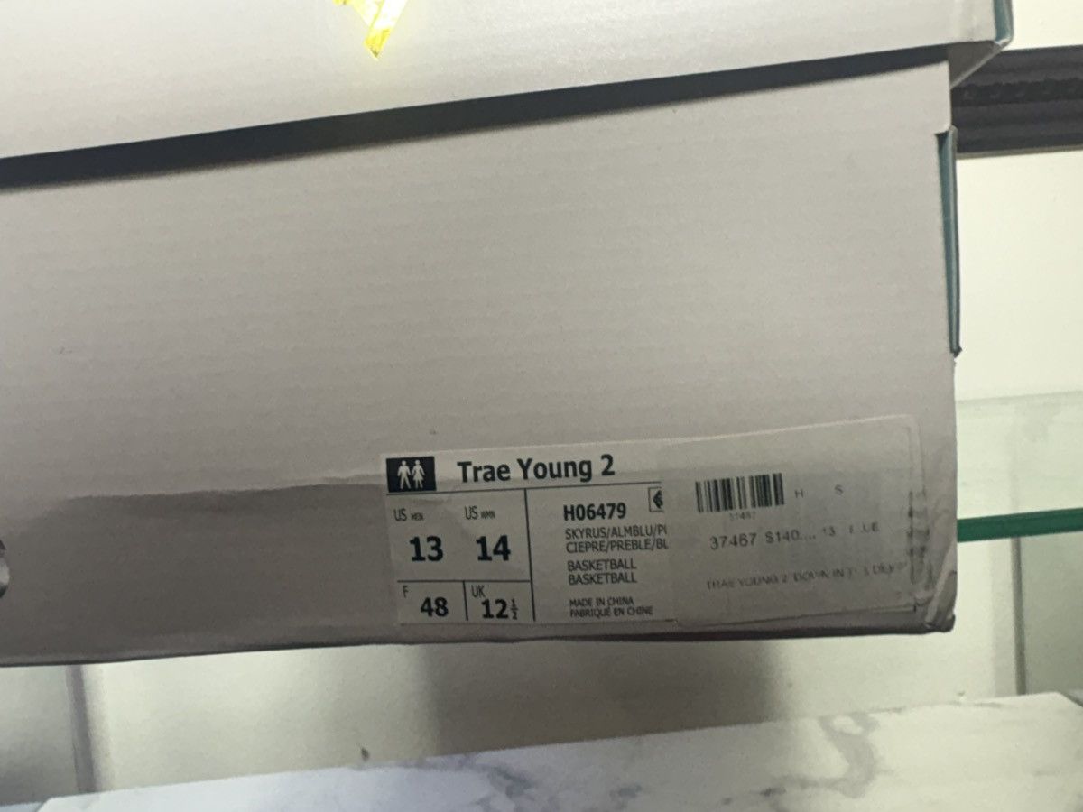 Adidas Trae young Adidas size 13 Size US 13 / EU 46 - 21 Thumbnail