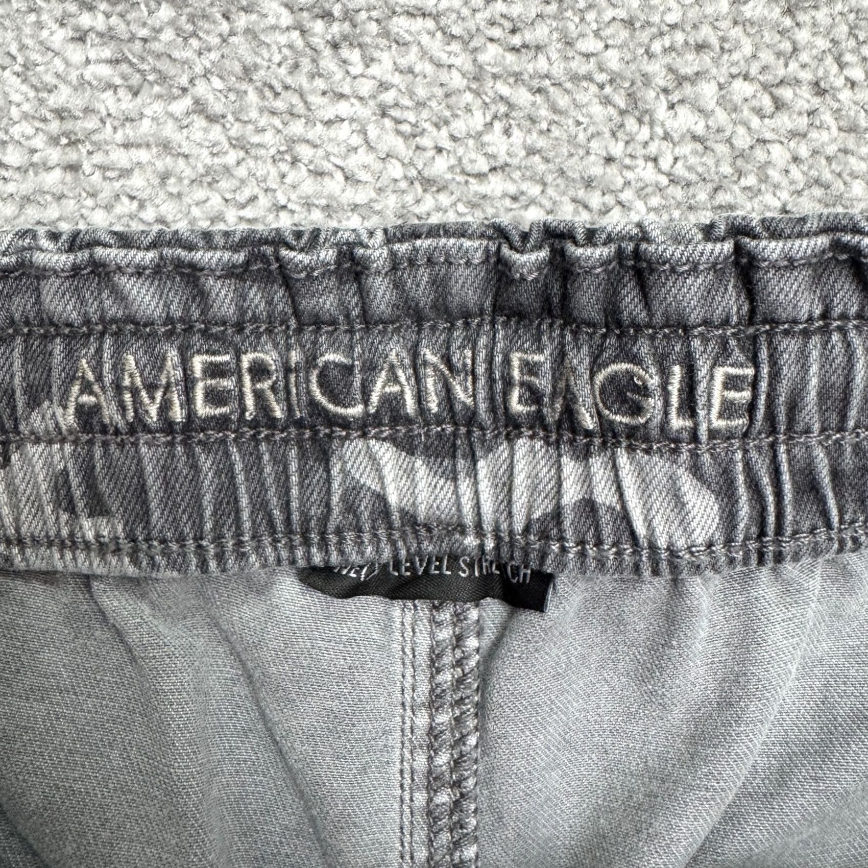 American Eagle Outfitters American Eagle Outfitters Camouflage Pants Straight Leg Womens 14 Gray Size 36" / US 14 / IT 50 - 6 Thumbnail