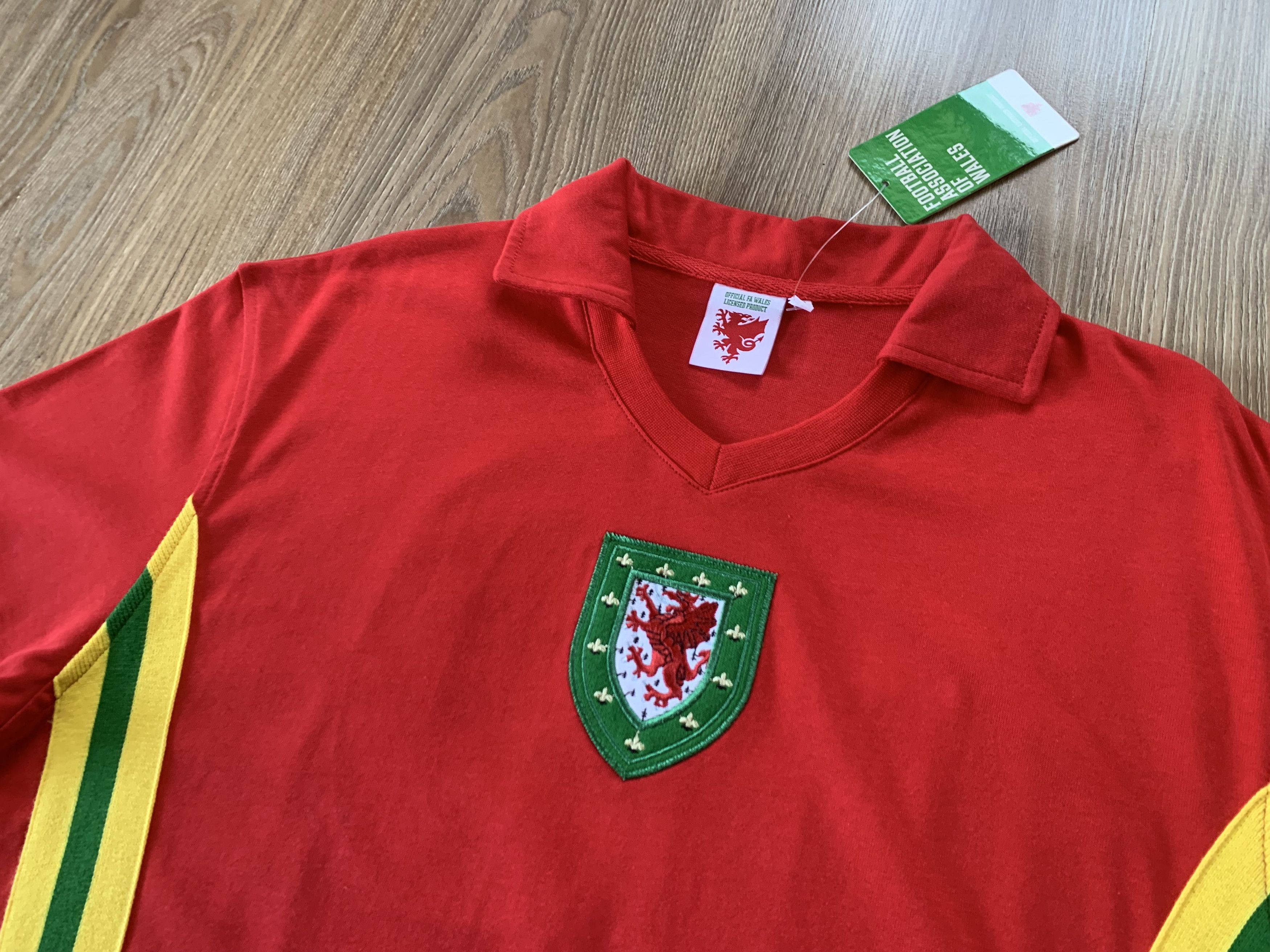 Other Wales WRU Cotton Soccer Jersey Size US L / EU 52-54 / 3 - 4 Thumbnail