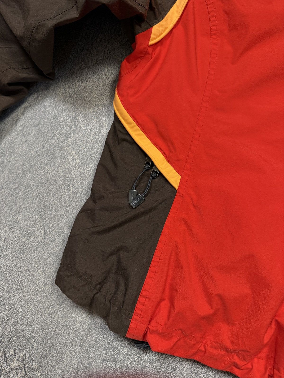Nike Nike ACG Jacket Red Windbreaker Rain Coat 3 Outer Layer Fit Size S / US 4 / IT 40 - 11 Thumbnail