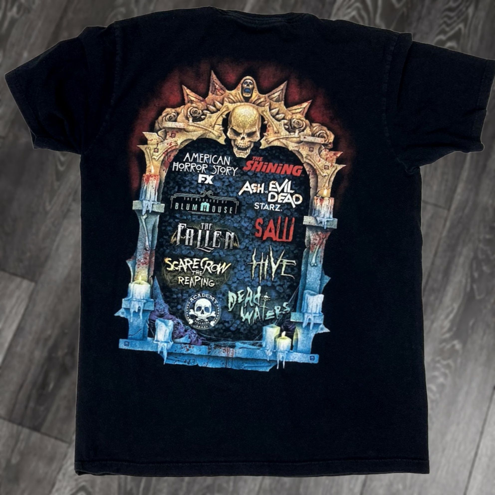 Vintage VINTAGE Universal Studios Halloween Horror Nights 2017 T-shirt Women Medium Black Size M / US 6-8 / IT 42-44 - 1 Thumbnail