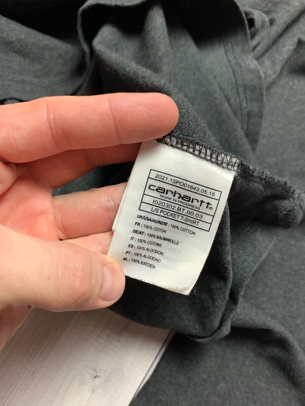 Carhartt × Vintage Carhartt wip long sleeve tee pocket logo size M Size US M / EU 48-50 / 2 - 5 Thumbnail