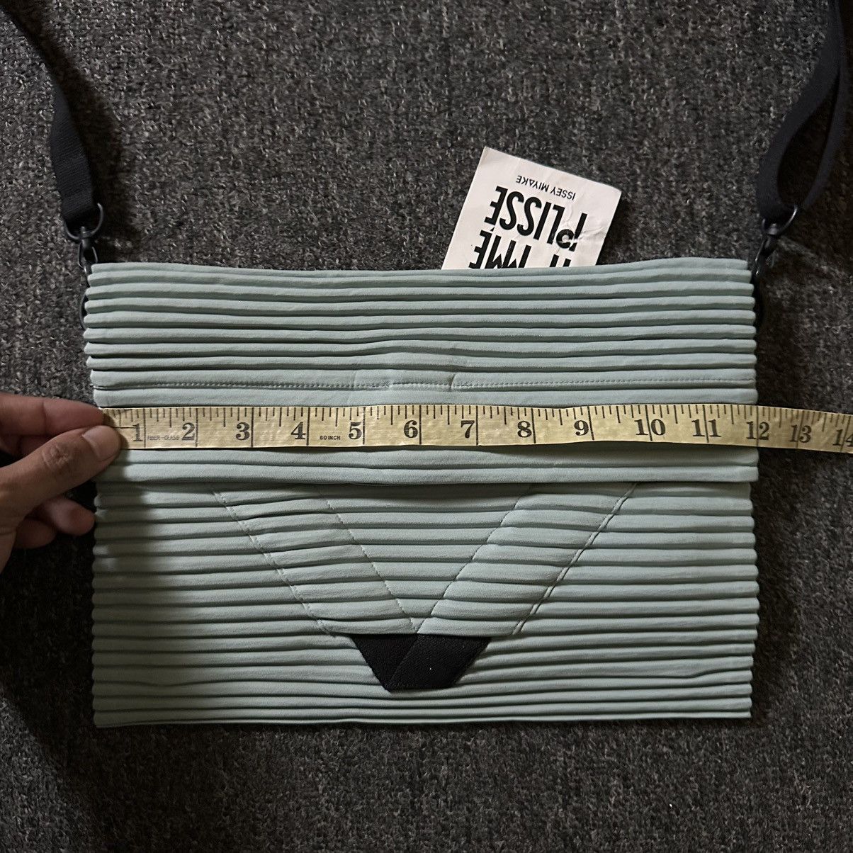 Pleats Please Issey Miyake ISSEY MIYAKE HOMME PLISSE SAMPLE CROSSBODY BAG Size ONE SIZE - 14 Thumbnail
