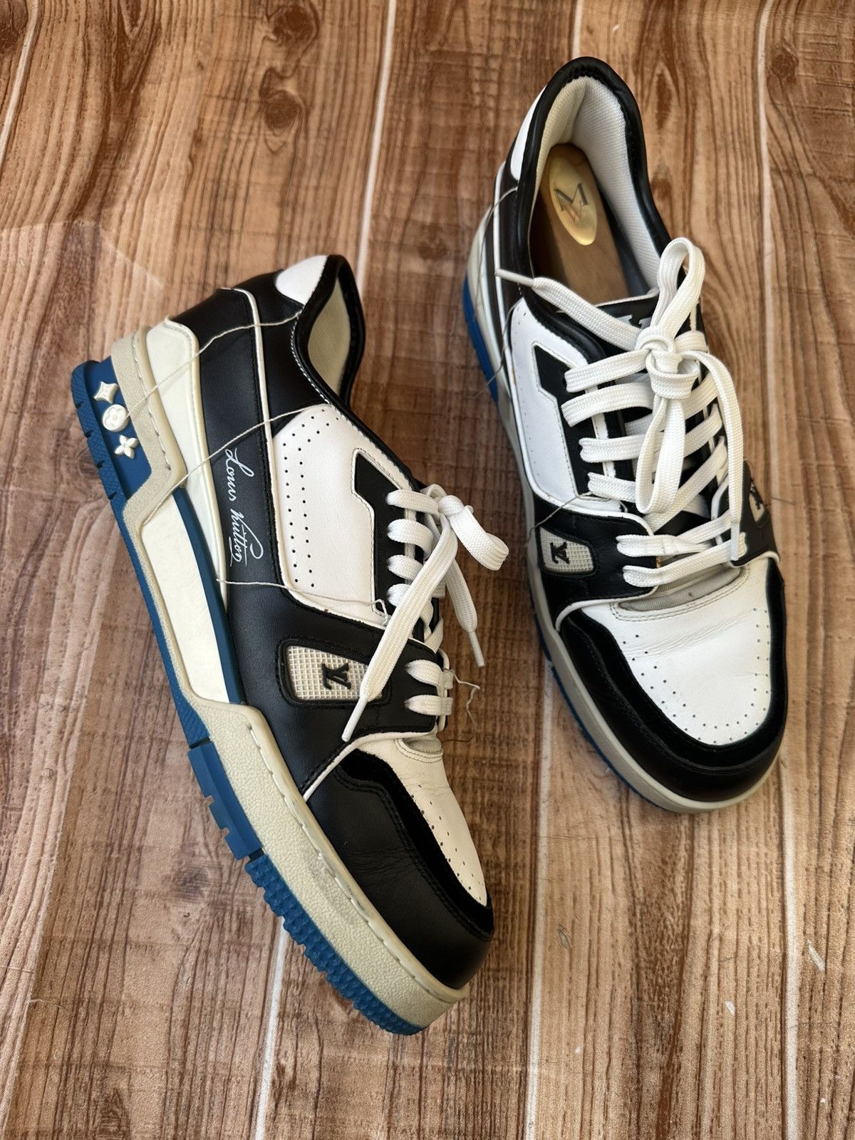 Louis Vuitton Louis Vuitton X Virgil Abloh Leather Lowtops Size US 9 / EU 42 - 15 Thumbnail