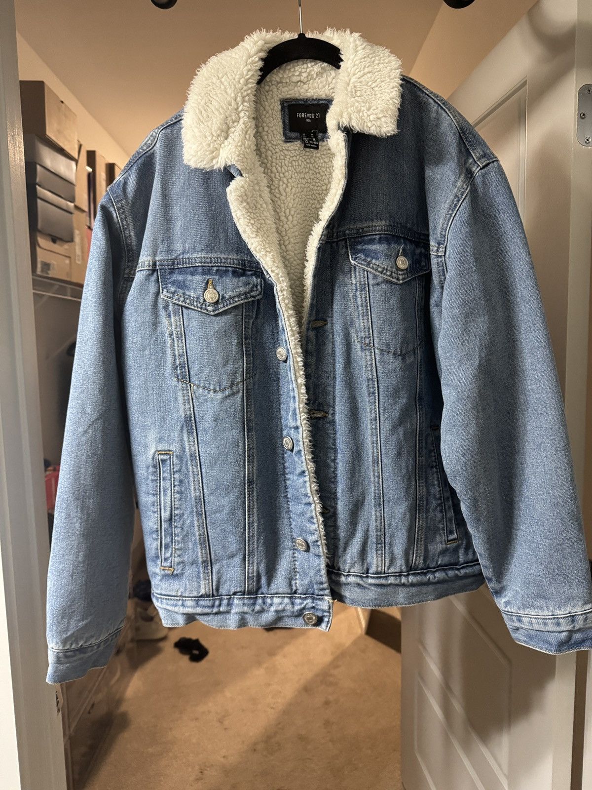 Forever 21 Denim Faux Shearling Jacket Size US M / EU 48-50 / 2 - 1 Thumbnail