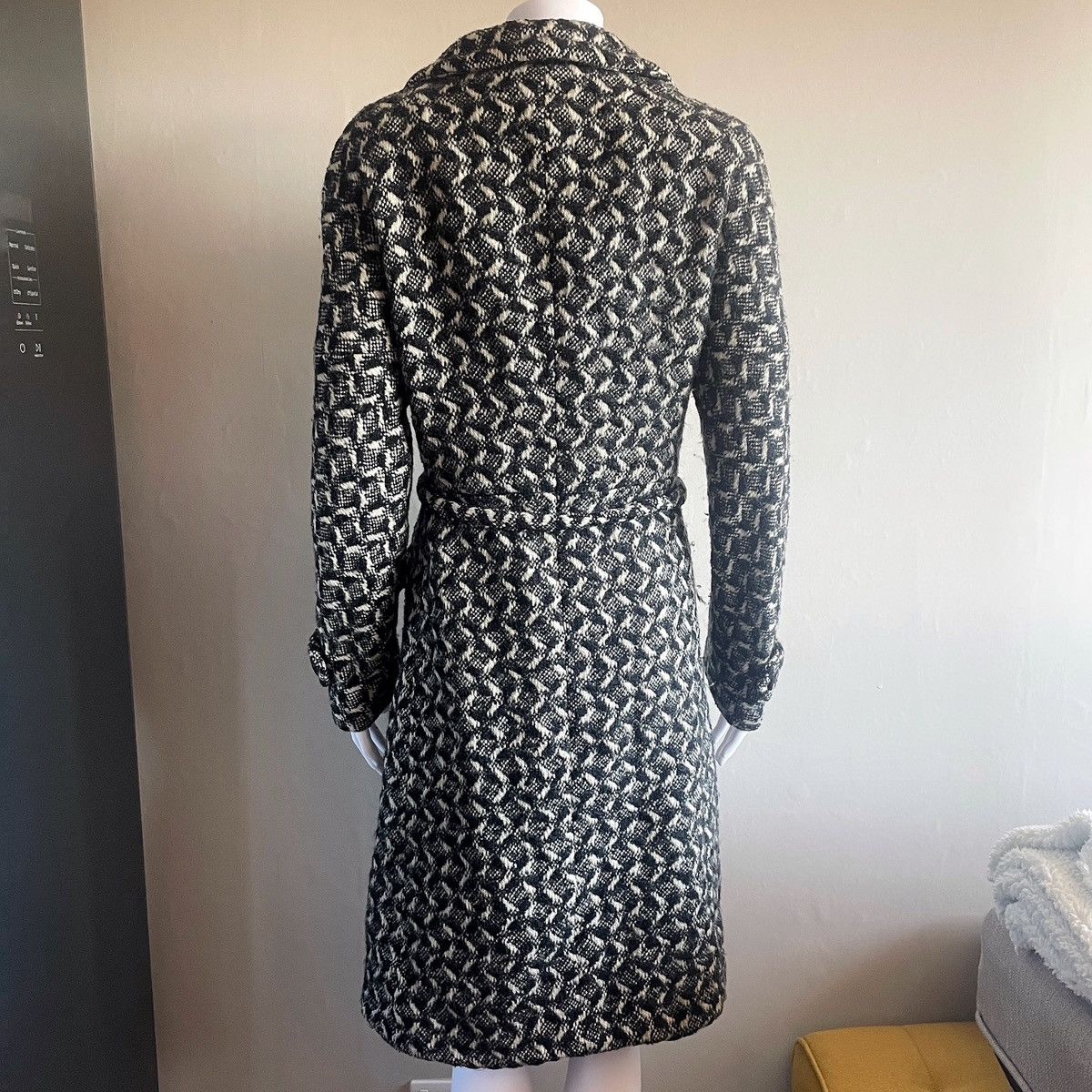 Max Mara Max Mara Mainline Virgin Wool Belted Trench Over Coat Size M / US 6-8 / IT 42-44 - 4 Thumbnail