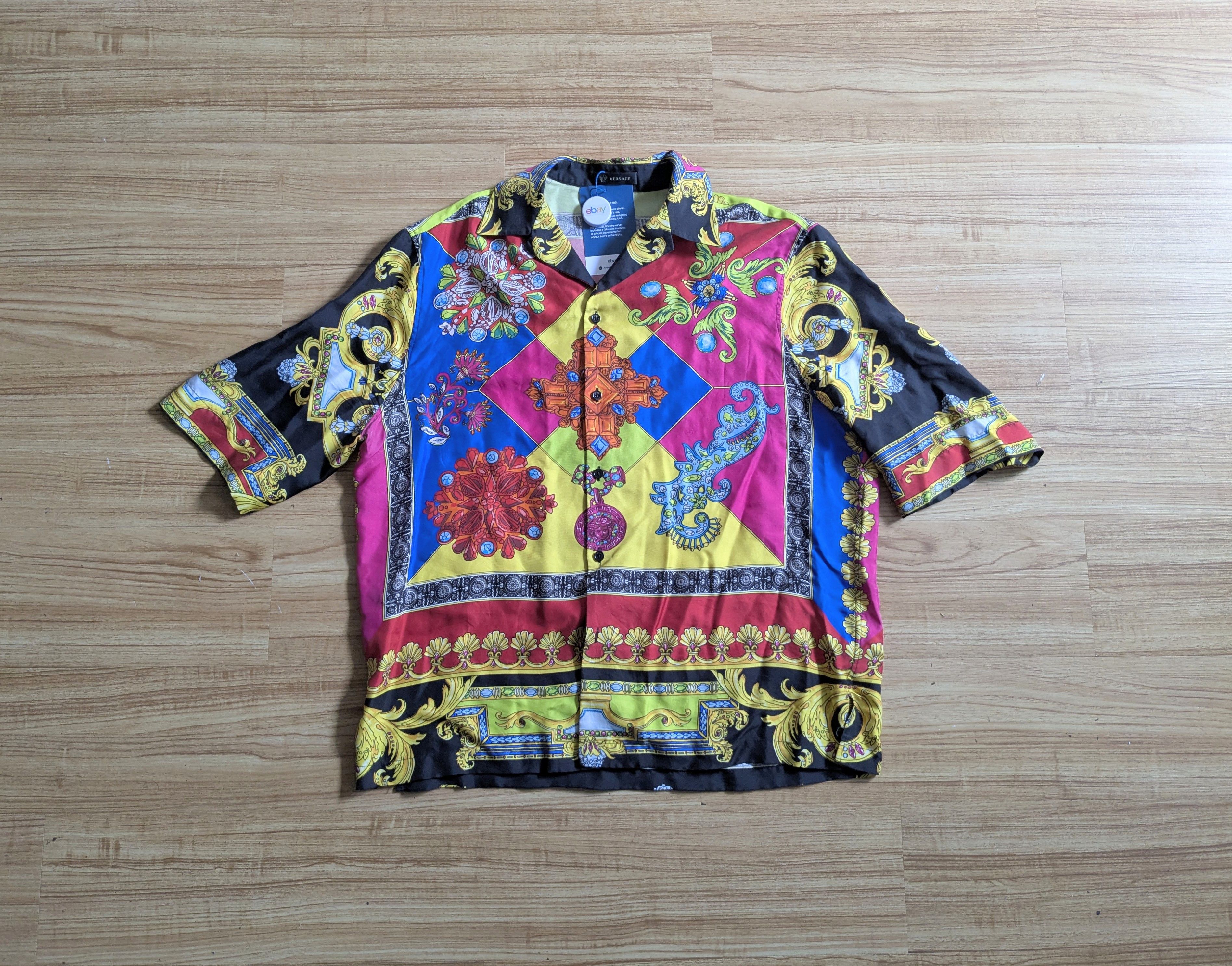 Versace Versace Silk Shirt 40 Longsleeve Multicolor Floral Medusa Size US M / EU 48-50 / 2 - 1 Thumbnail
