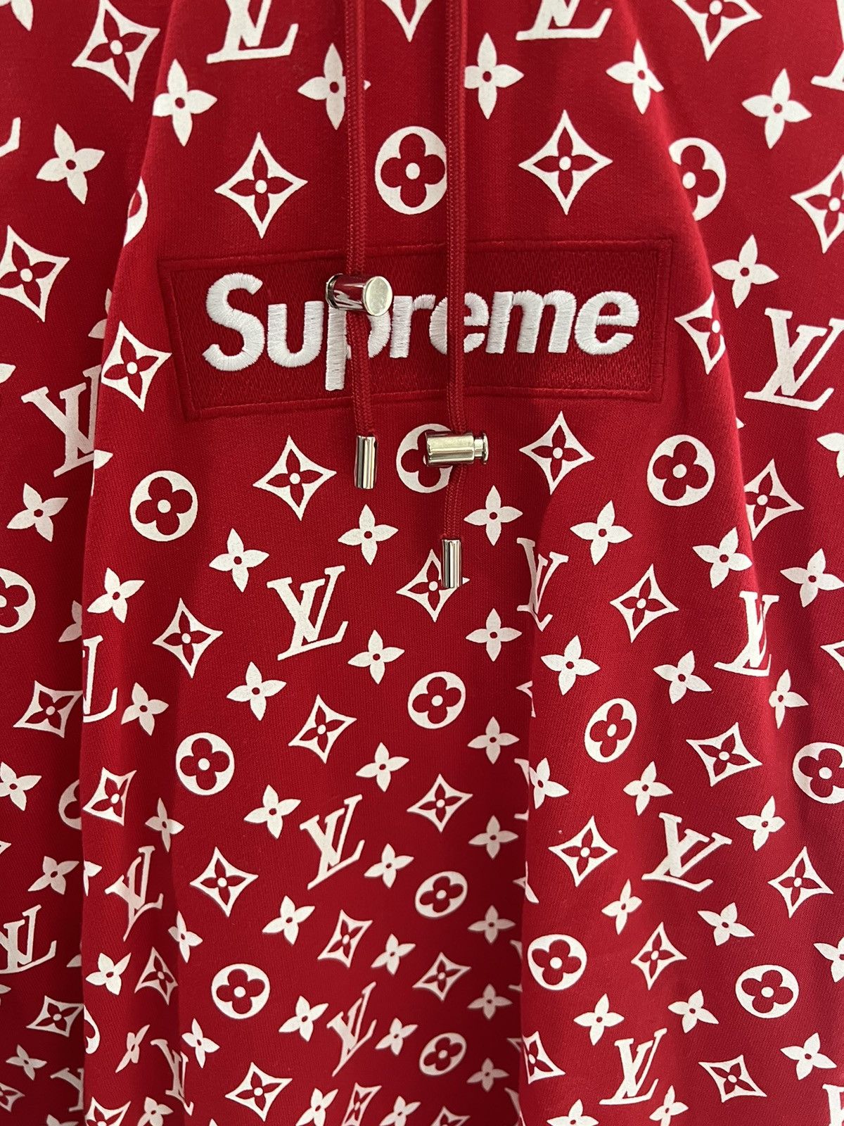Louis Vuitton × Supreme Supreme LV BOGO Hoodie Size US S / EU 44-46 / 1 - 2 Thumbnail