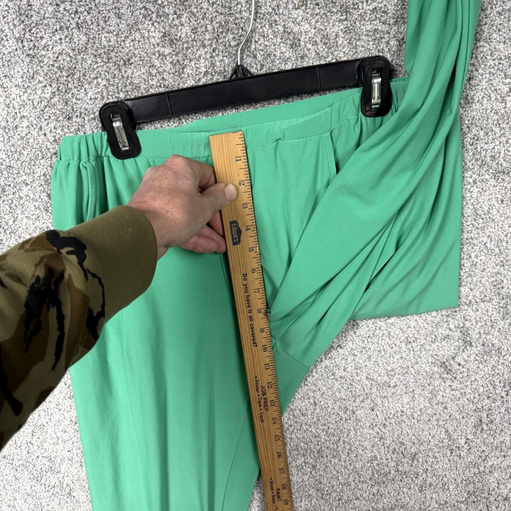 J Brand Slinky Brand Jogger Pants Womens M Green Tapered Pull On Elastic Waist Pockets Jersey 95% Polyester 5% Spandex USA Size 32" / US 10 / IT 46 - 5 Thumbnail