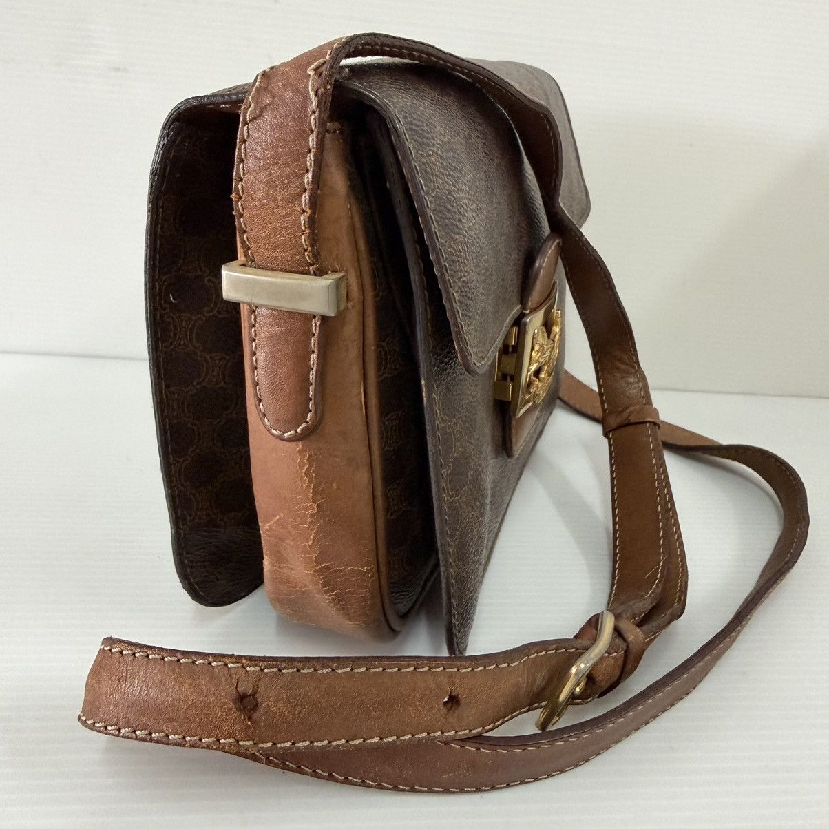 Celine Celine Macadam Box Vintage Sling Bag Size ONE SIZE - 4 Thumbnail