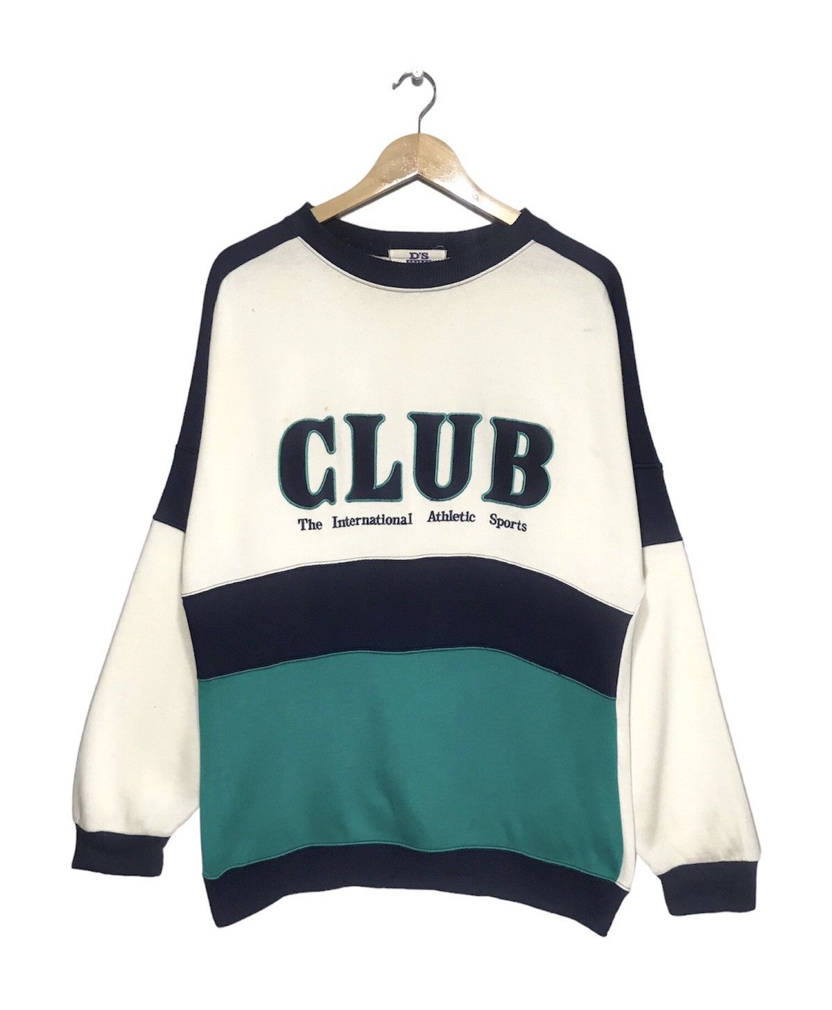 Japanese Brand Vintage By D'S Sport Club Athletic Embroidery Sweatshirt Size L / US 10 / IT 46 - 1 Thumbnail