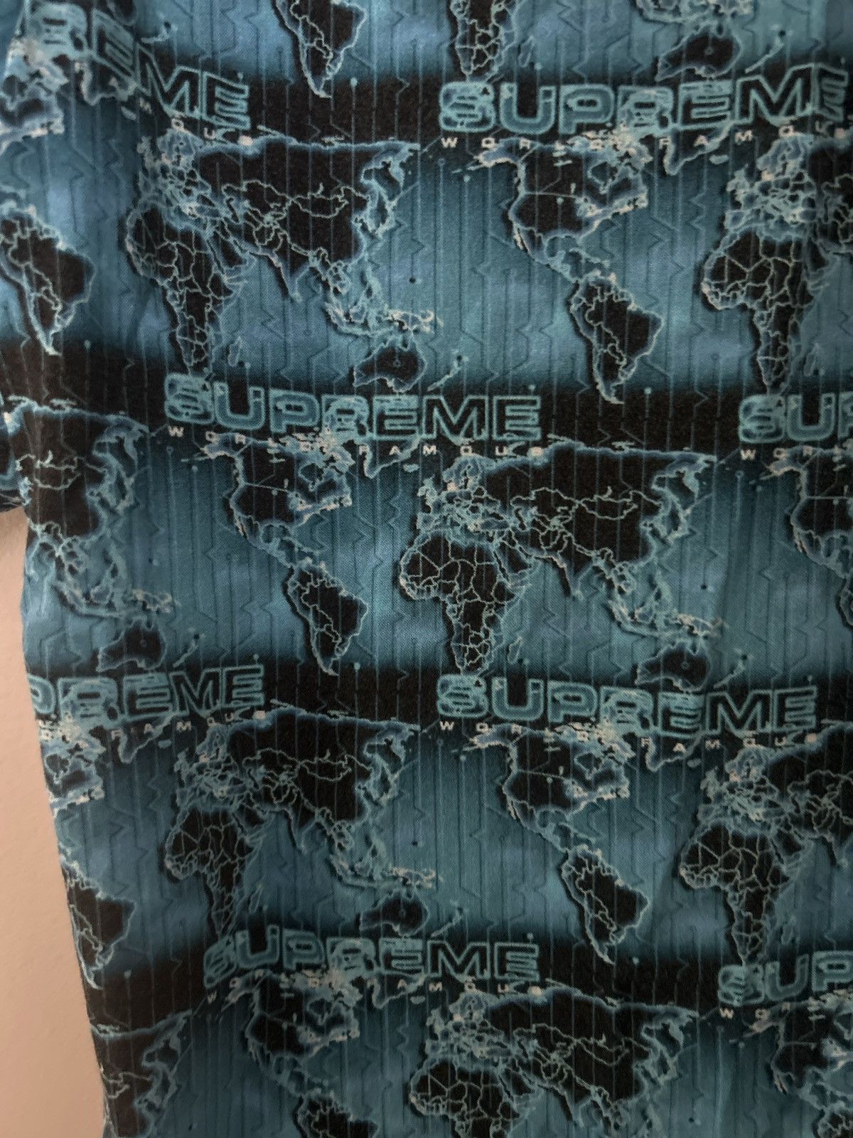 Supreme Supreme World Famous Rayon S/S 2018 Short Sleeve Button Up Size US M / EU 48-50 / 2 - 3 Thumbnail