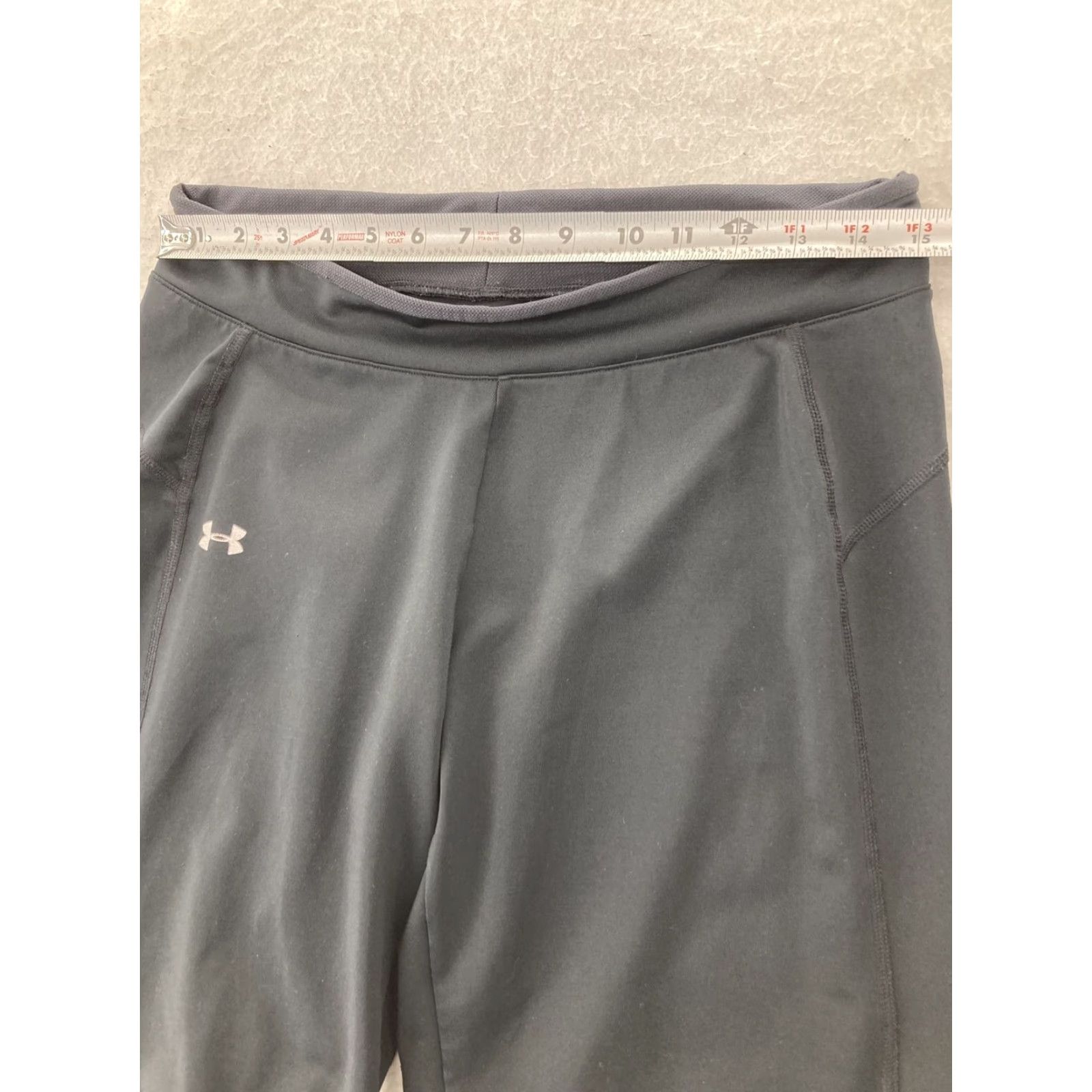 Under Armour Under Armour Pants Women’s Medium Black Wide-Leg Cropped Capri - Activewear, 29in Inseam, Breathable Comfort, Regular Fit Size 32" / US 10 / IT 46 - 3 Thumbnail