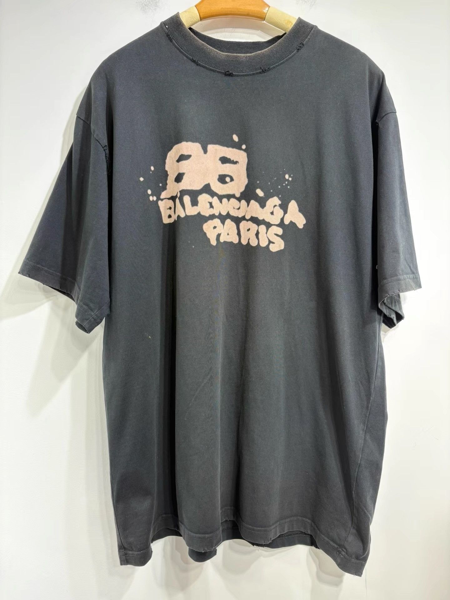 Balenciaga Balenciaga Vintage Graffiti Double B Short Sleeve K29 Size US M / EU 48-50 / 2 - 1 Thumbnail