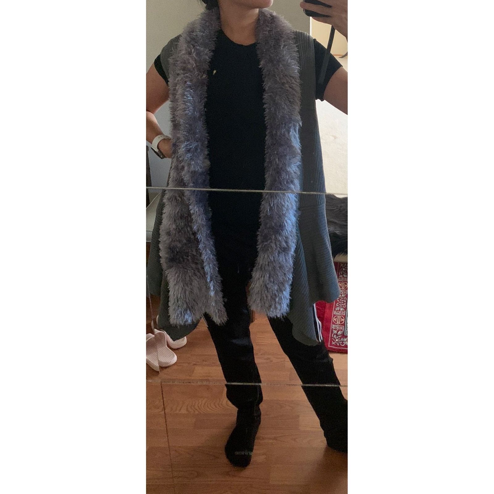 Other Lauren Michelle Faux Fur Vest (onesize) Size ONE SIZE - 10 Thumbnail