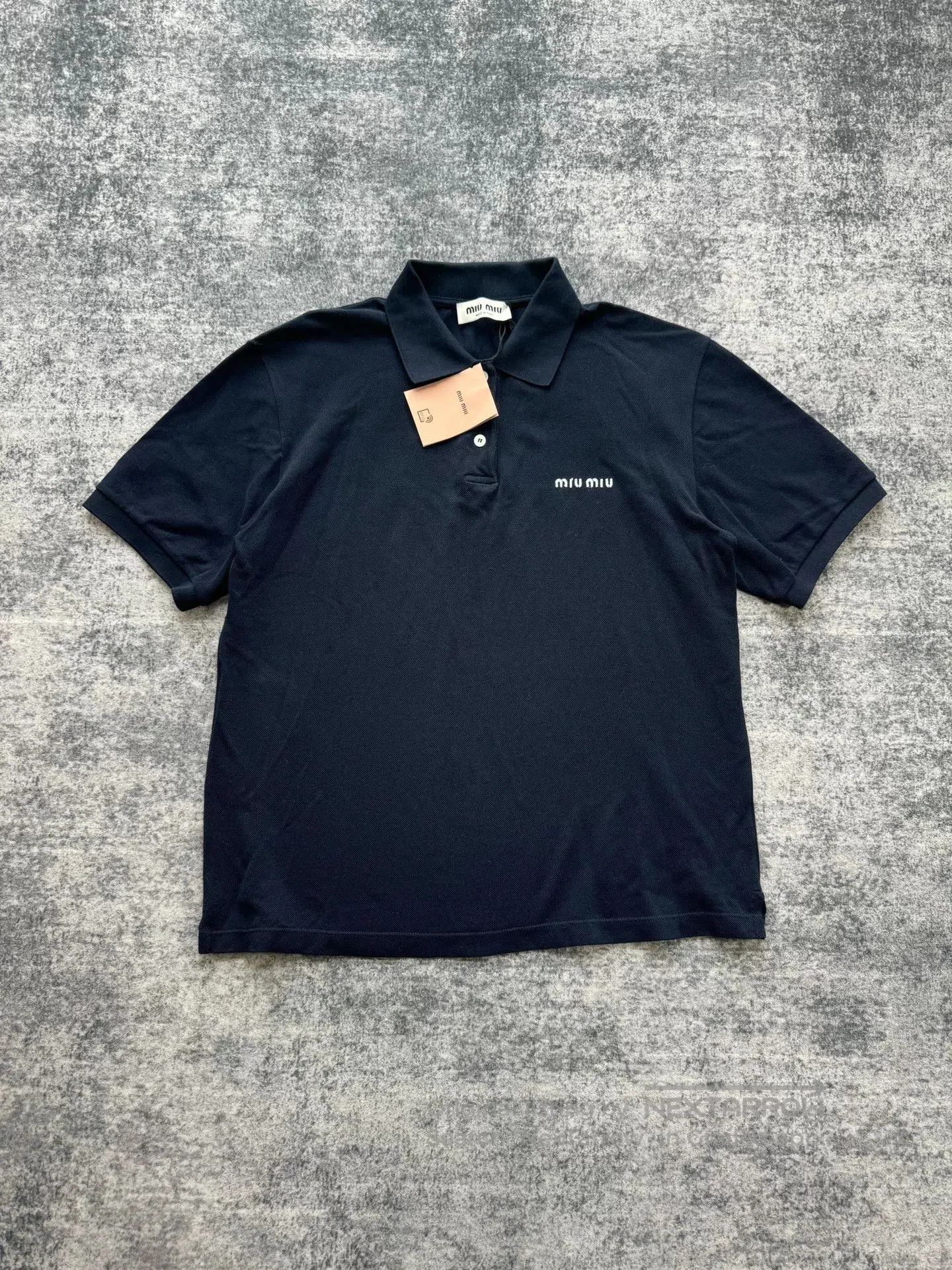 Miu Miu Miu Miu Embroidered Navy Blue Short Sleeve Polo. Size US M / EU 48-50 / 2 - 1 Thumbnail