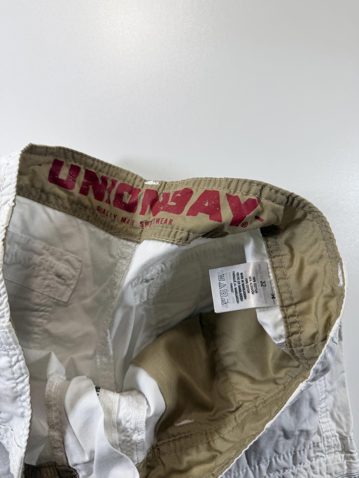 UNIONBAY Unionbay White Cargo Shorts with Multiple Pockets 32 Size US 32 / EU 48 - 3 Thumbnail