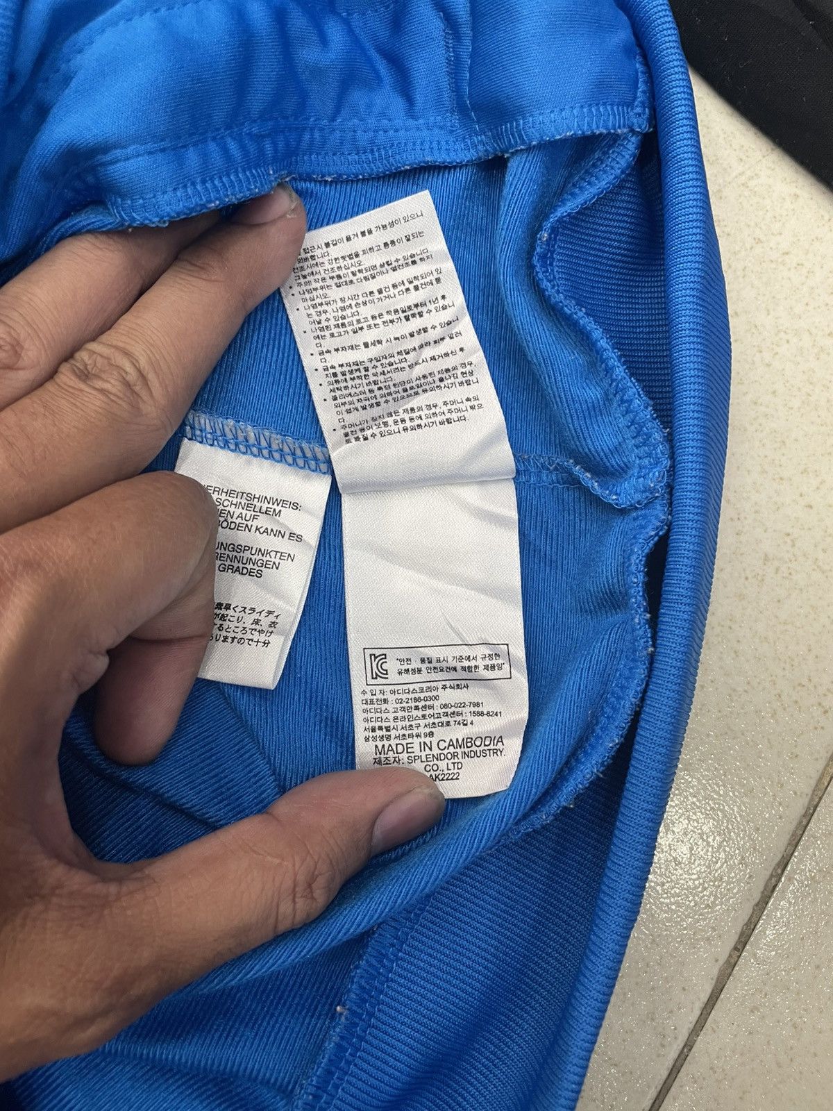 Adidas Adidas Size US S / EU 44-46 / 1 - 6 Thumbnail