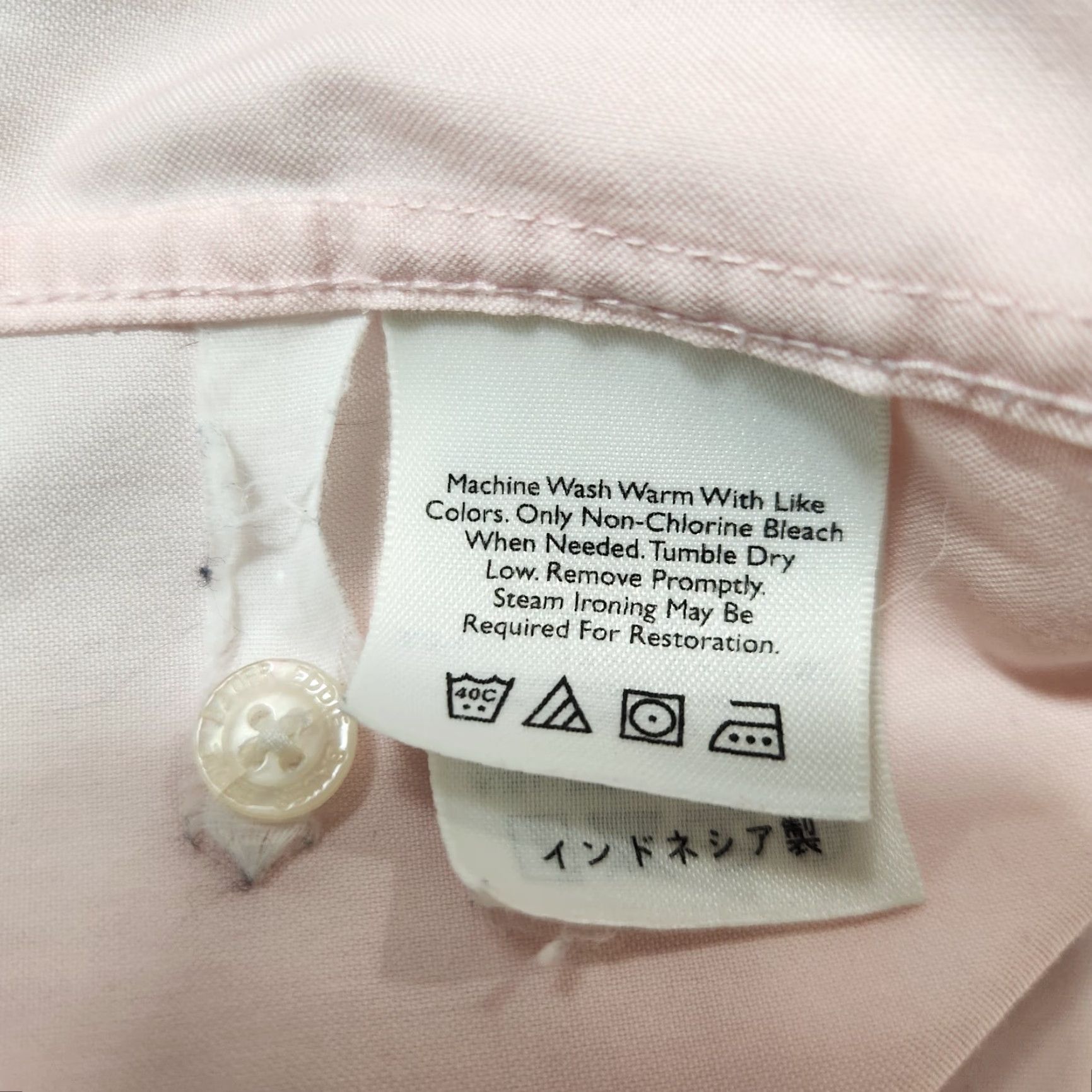 Eddie Bauer Eddie Bauer Womens XL Pastel Pink Wrinkle Resistant LS V-neck Button Up Shirt Size XL / US 12-14 / IT 48-50 - 5 Thumbnail