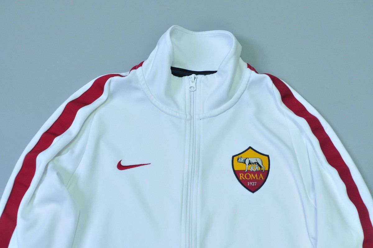 Nike Vintage Nike AS Roma soccer track jacket Size US S / EU 44-46 / 1 - 8 Thumbnail