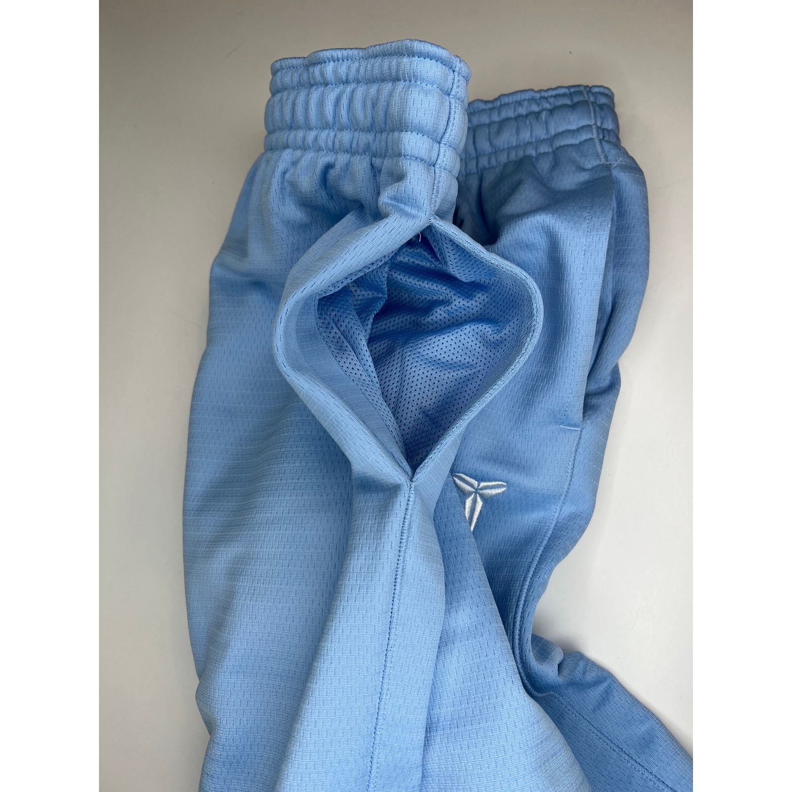 Nike Nike Kobe Bryant Therma-FIT Jogger pants Light Blue Size US 30 / EU 46 - 6 Thumbnail