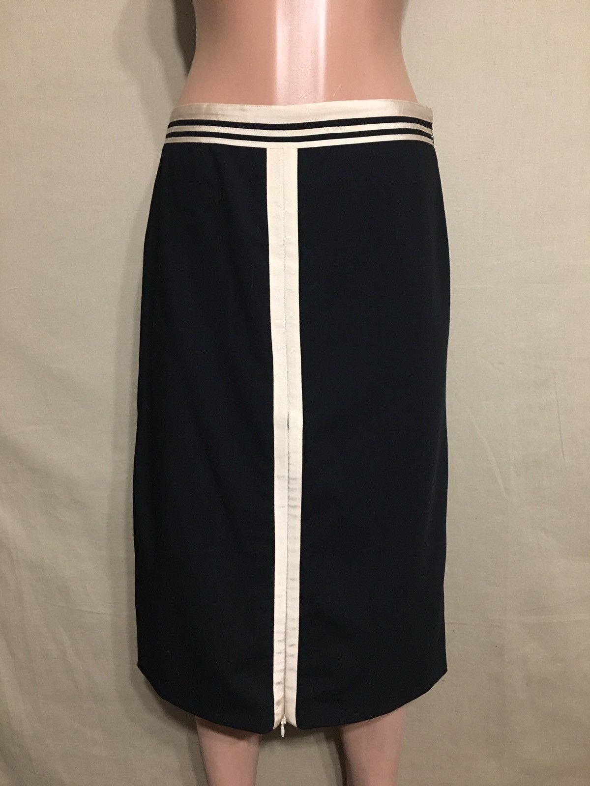 Jean Paul Gaultier Jean Paul Gaultier Femme Virgin Wool Skirt Size IT 42 US 8 Size 30" / US 8 / IT 44 - 2 Thumbnail