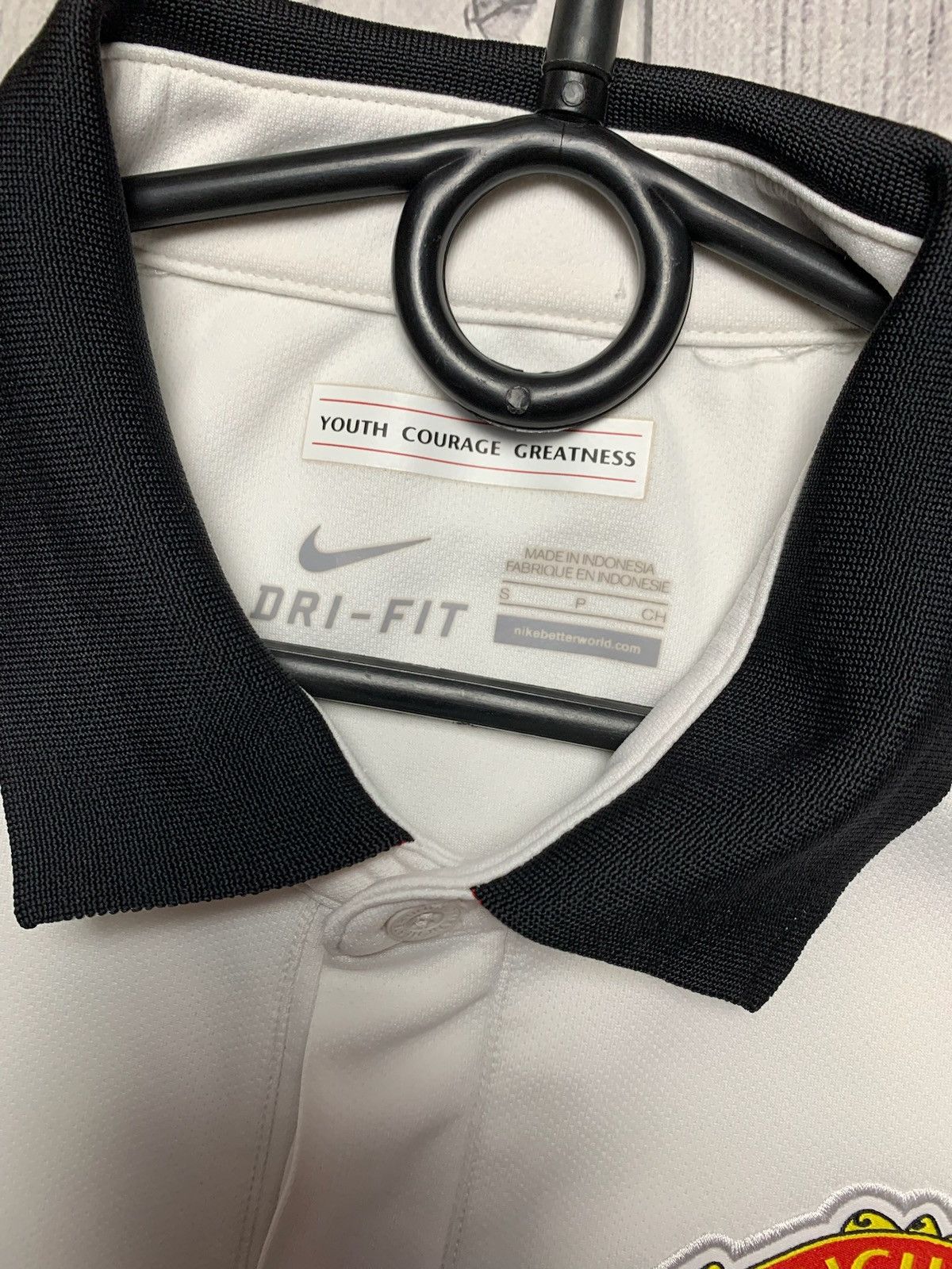 Nike × Vintage Vintage Nike Manchester United soccer jersey white S Size US S / EU 44-46 / 1 - 3 Thumbnail