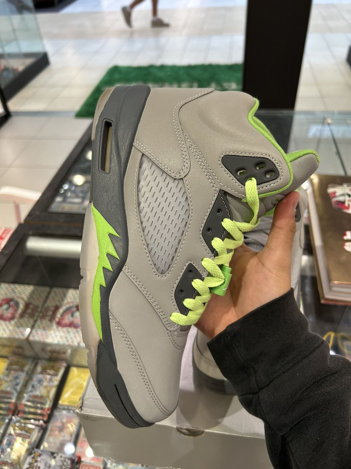 Jordan Brand Jordan 5 green bean Size US 9.5 / EU 42-43 - 6 Thumbnail