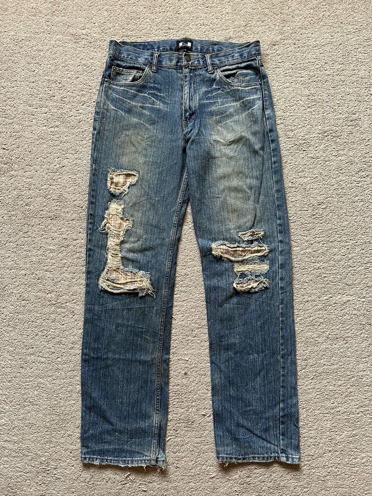 Japanese Brand 1990s Nylus Crew Design Work Distressed Jeans Size US 34 / EU 50 - 1 Thumbnail