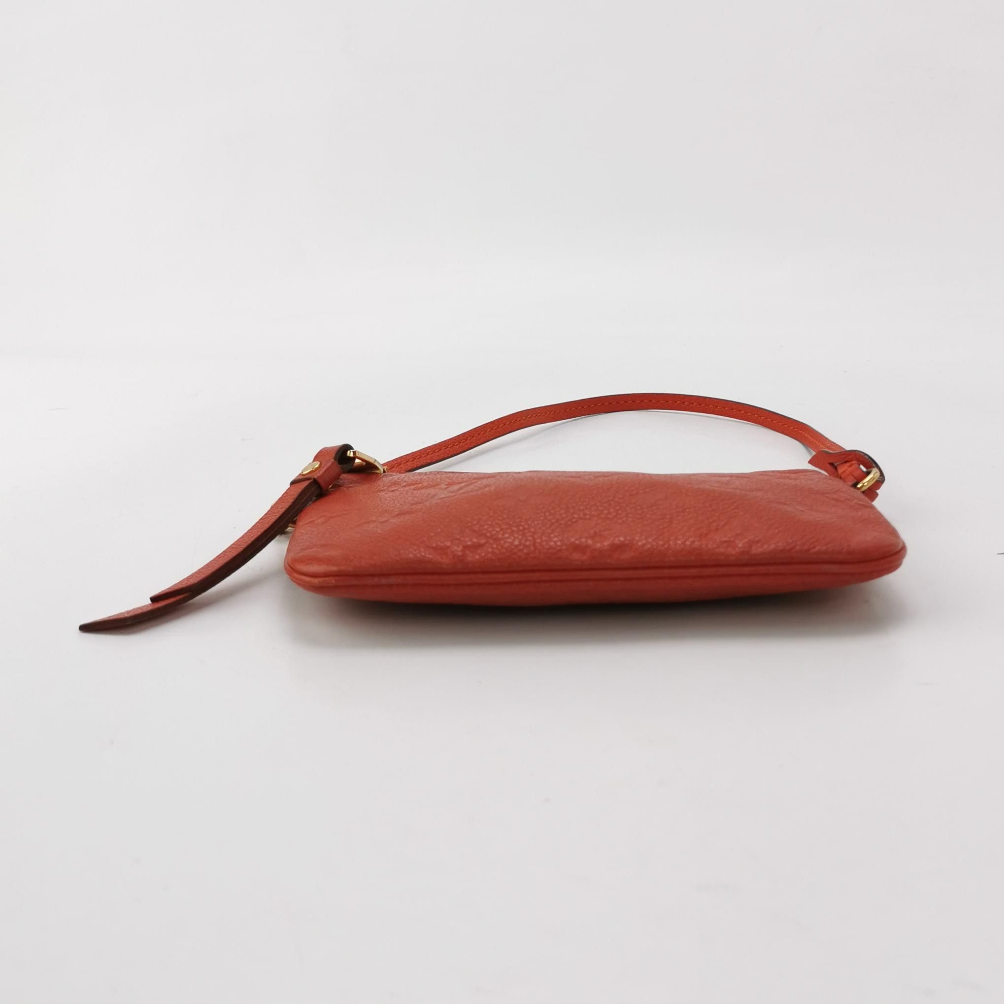 Louis Vuitton Louis Vuitton (LV) Cowhide monogram embossed handbag -y2506 Size ONE SIZE - 4 Thumbnail