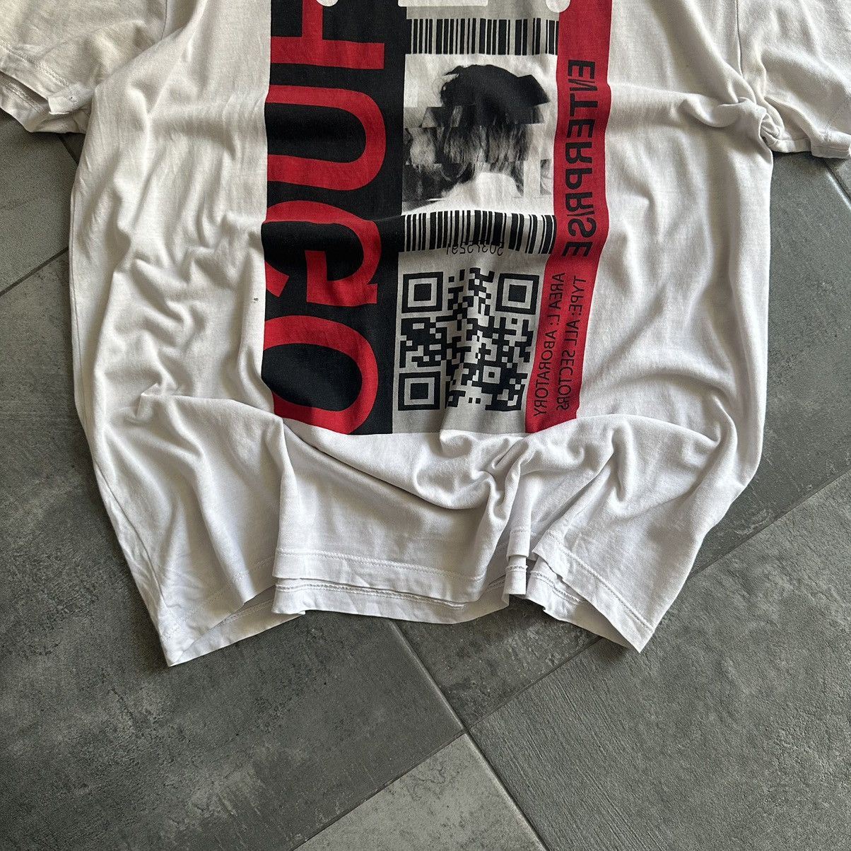 Hugo Boss Vintage Japanese Style Hugo Boss T-shirts Big Logo Size US M / EU 48-50 / 2 - 4 Thumbnail