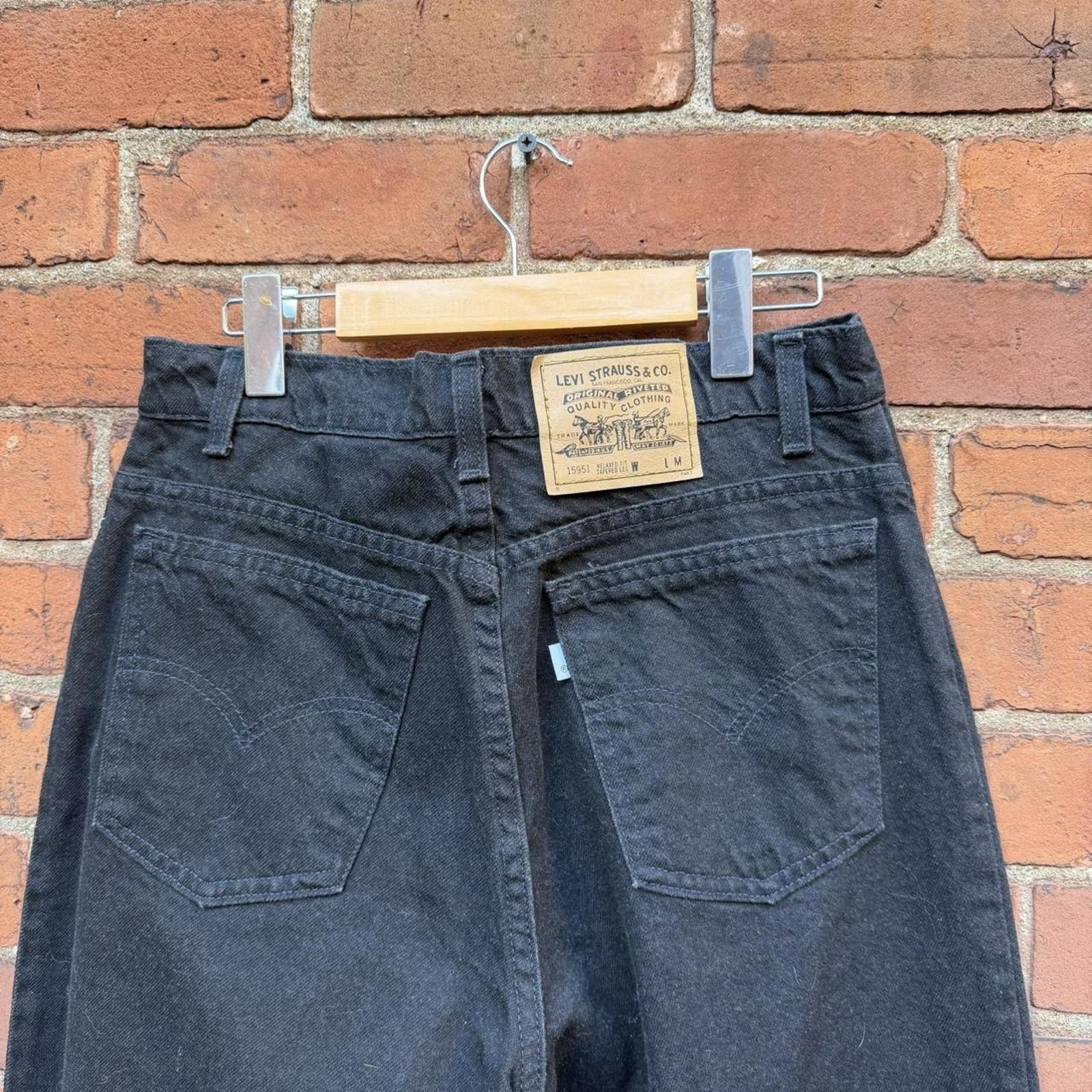 Levi's vintage Levi’s 15951 relaxed fit tapered leg jeans 90s USA Size 36" / US 14 / IT 50 - 4 Thumbnail