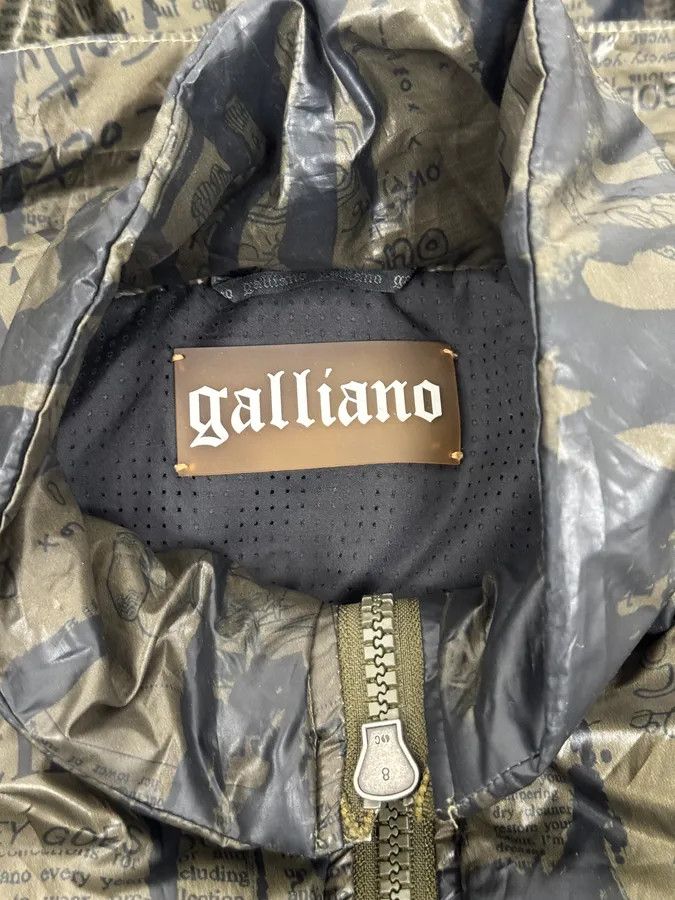 John Galliano SS2008 Galliano 2 in 1 Khaki Brown & Black Newspaper Windbreaker Jacket Size US M / EU 48-50 / 2 - 19 Thumbnail