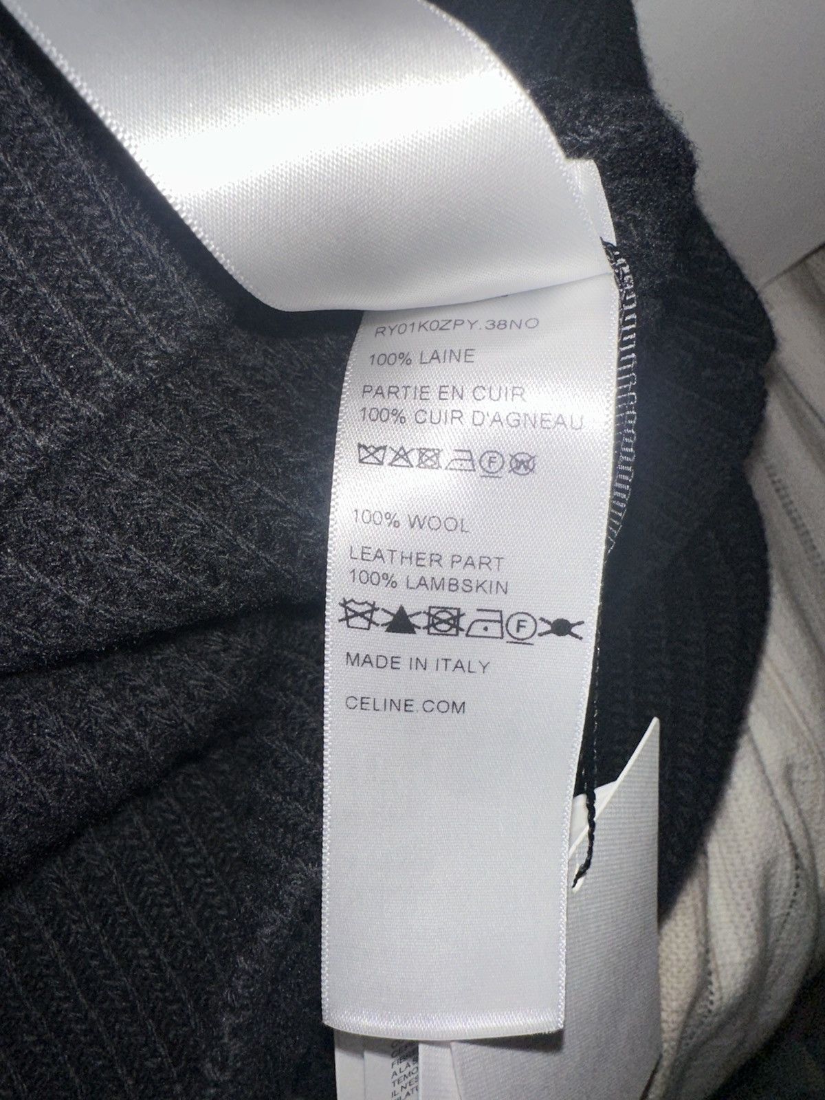 Celine Celine hooded sweater in monochromic wool Size US L / EU 52-54 / 3 - 6 Thumbnail