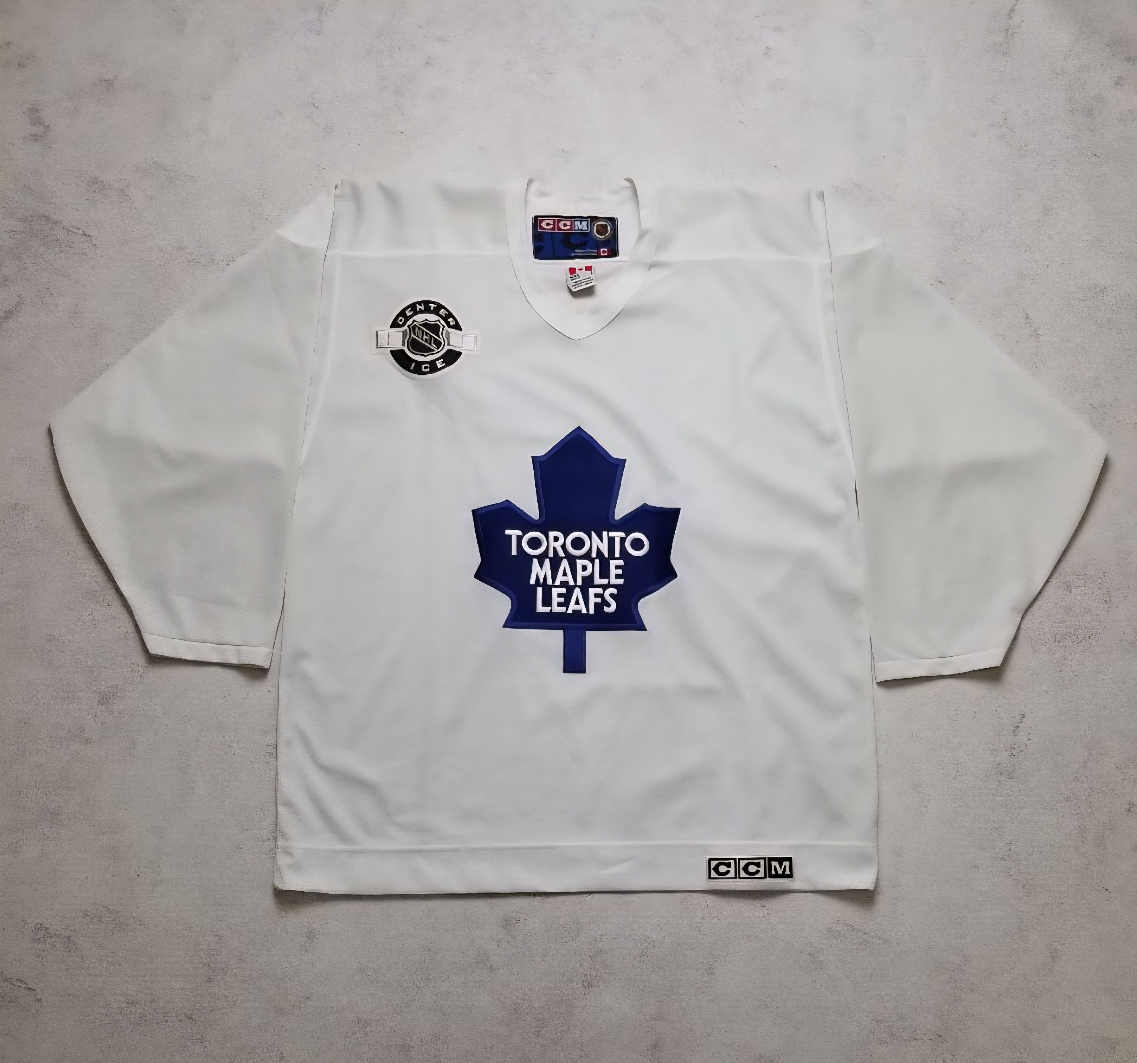 Ccm Toronto Maples Leafs NHL Hockey Jersey Air Knit Center Ice Size US L / EU 52-54 / 3 - 1 Thumbnail