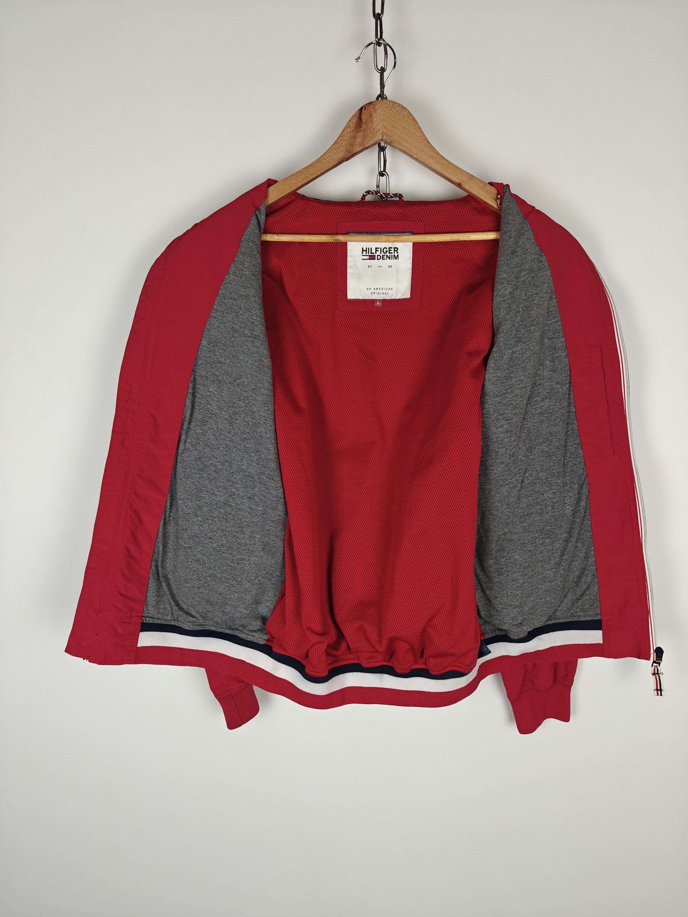 Tommy Hilfiger Tommy Hilfiger Denim Zip Jacket Red American Original L Size US L / EU 52-54 / 3 - 10 Thumbnail