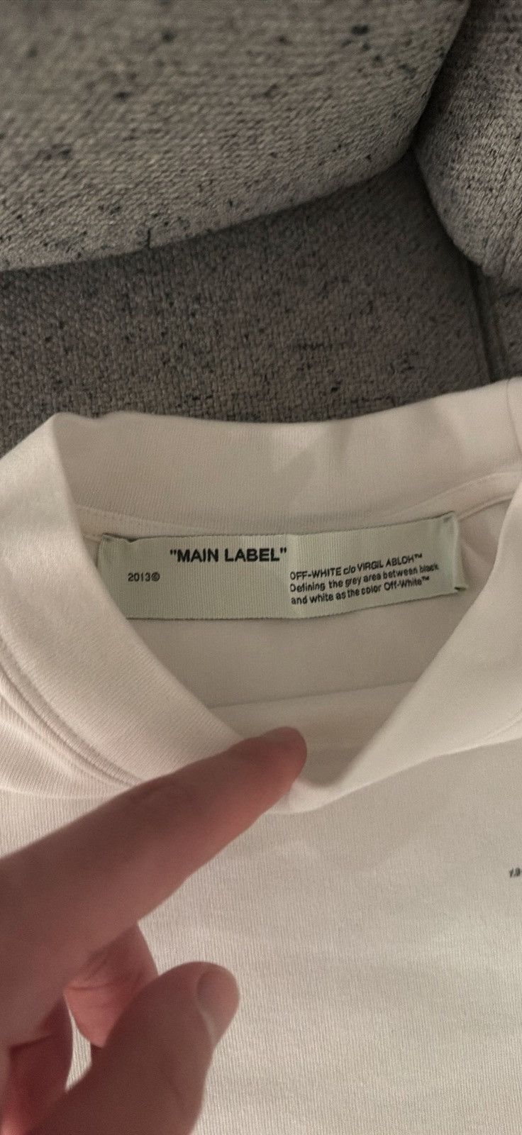 Off-White Off White T Shirt Size S / US 4 / IT 40 - 2 Thumbnail
