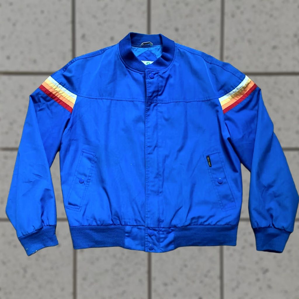Etro VINTAGE Pacific Trail Windbreaker Jacket Mens L Blue Full Zip Stripe Outdoor Sports Travel Nylon Regular Man/ Mens Size US L / EU 52-54 / 3 - 1 Thumbnail