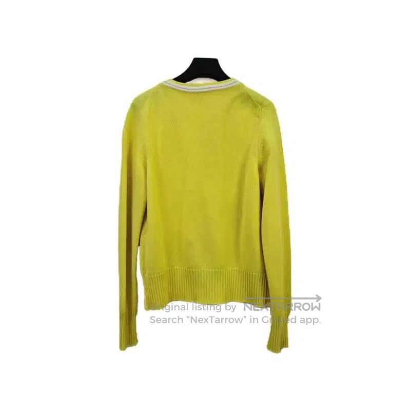 Chanel Chanel Yellow Cashmere Knit Sweater for Women . Size M / US 6-8 / IT 42-44 - 1 Thumbnail