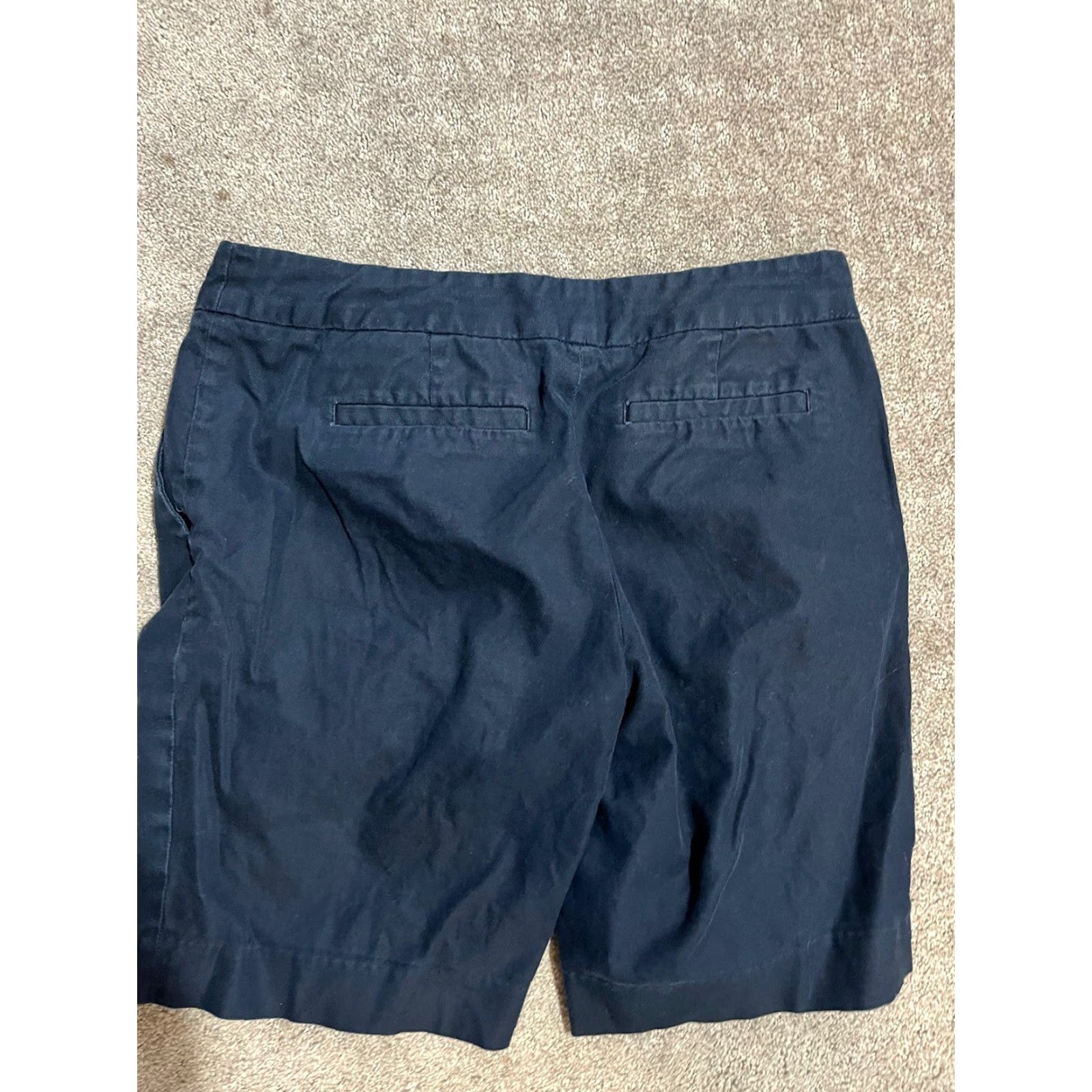 Banana Republic BANANA REPUBLIC Sateen Bermuda Shorts Size 6 Navy Casual Cotton Womens Size 28" / US 6 / IT 42 - 2 Thumbnail