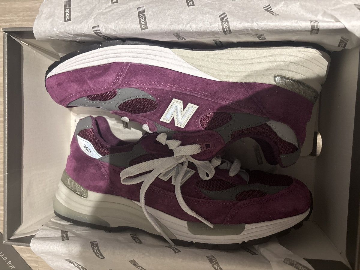 New Balance New bzlance 992 purple/grey Size US 8.5 / EU 41-42 - 6 Thumbnail