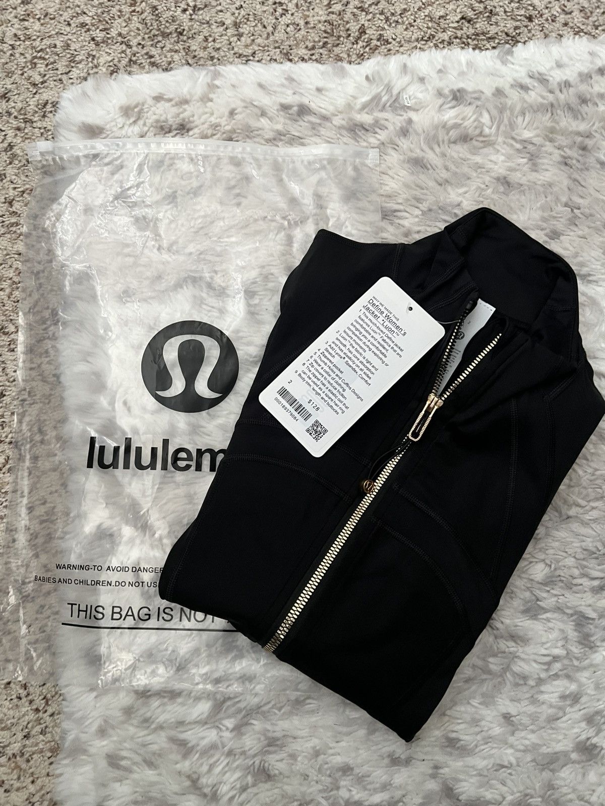 Lululemon Black Define Jacket Nulu Size XS / US 0-2 / IT 36-38 - 1 Thumbnail